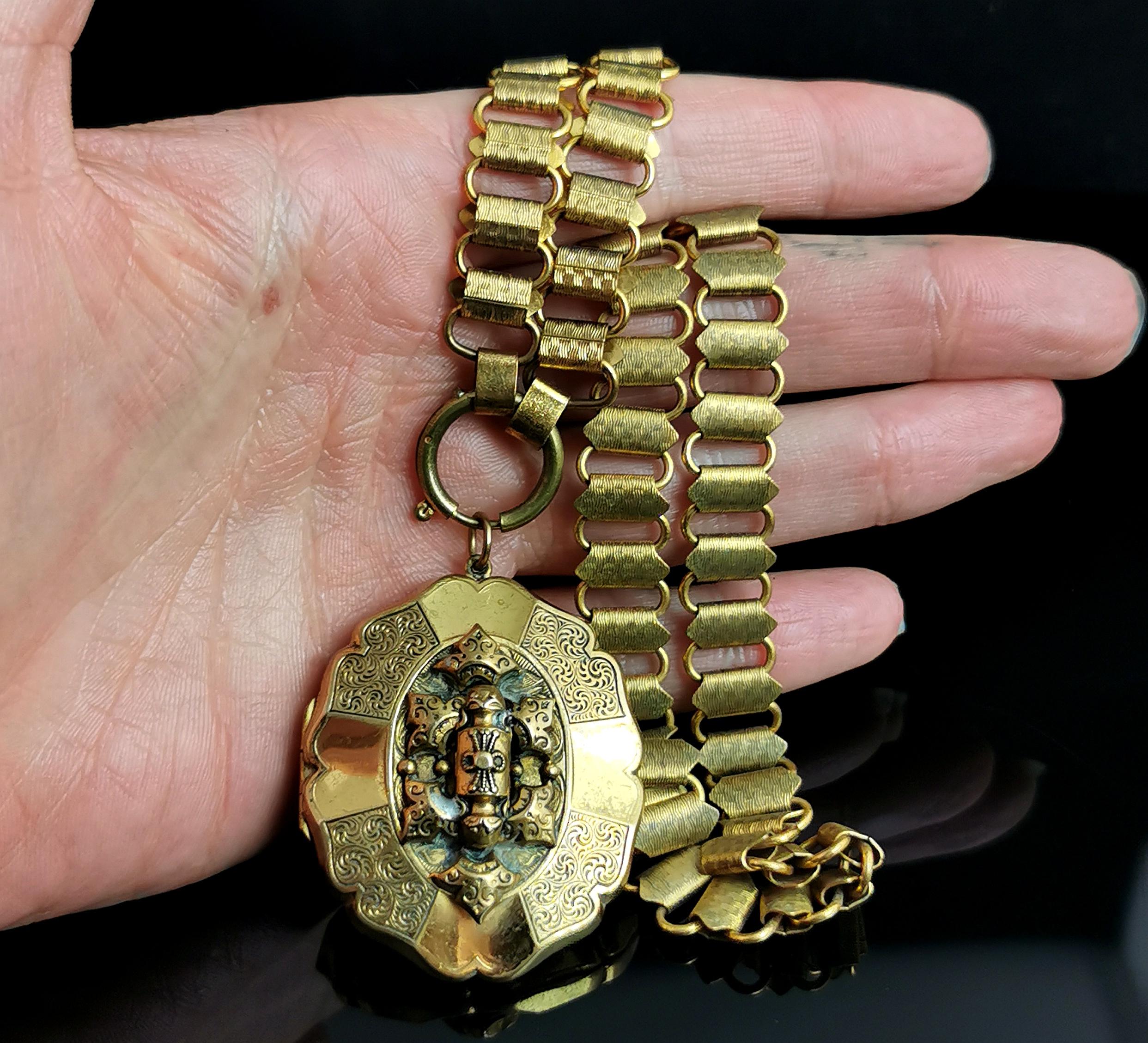 Antique Victorian Gilt Locket and Book Chain Necklace 6