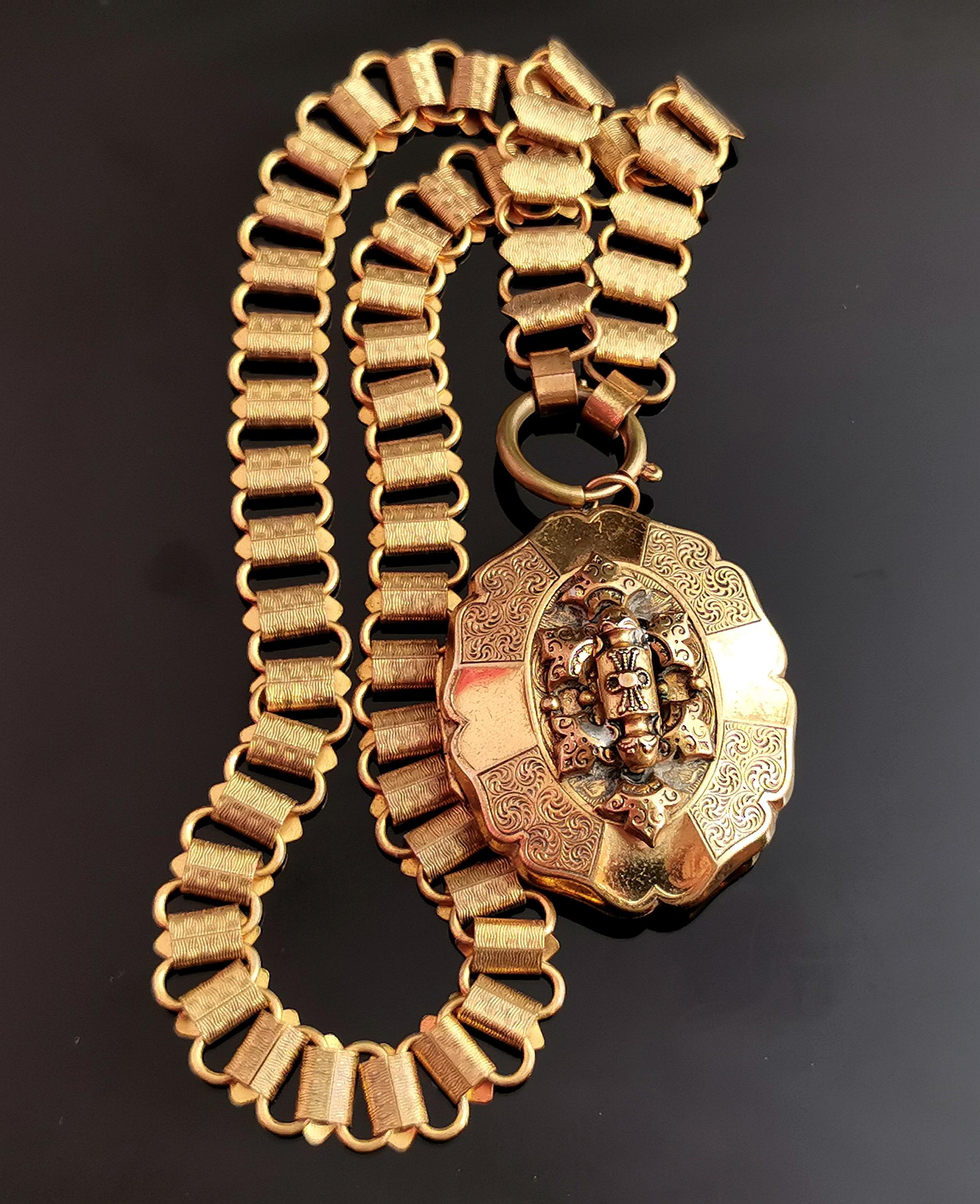Antique Victorian Gilt Locket and Book Chain Necklace 12