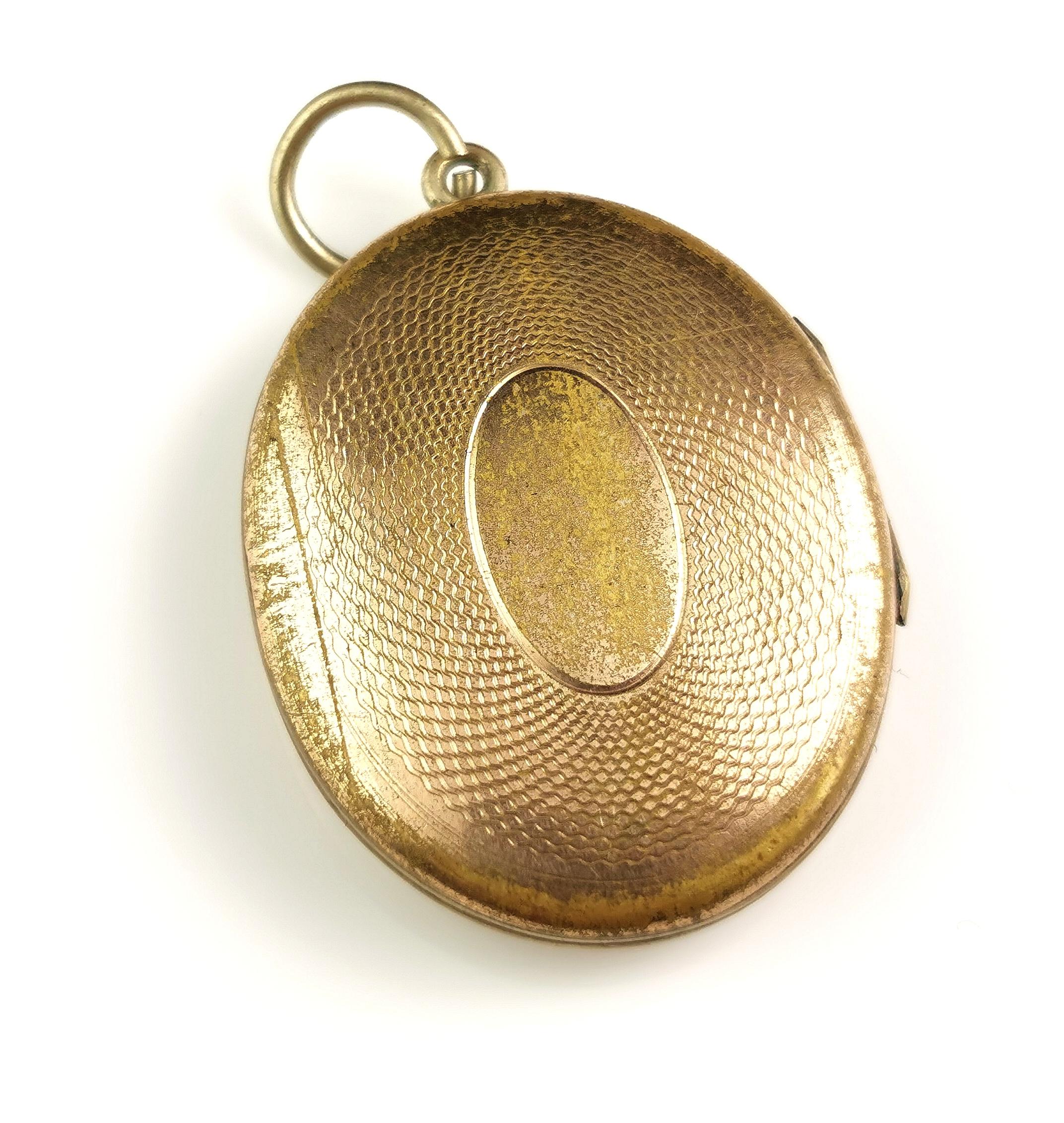 Antique Victorian gilt locket pendant  2