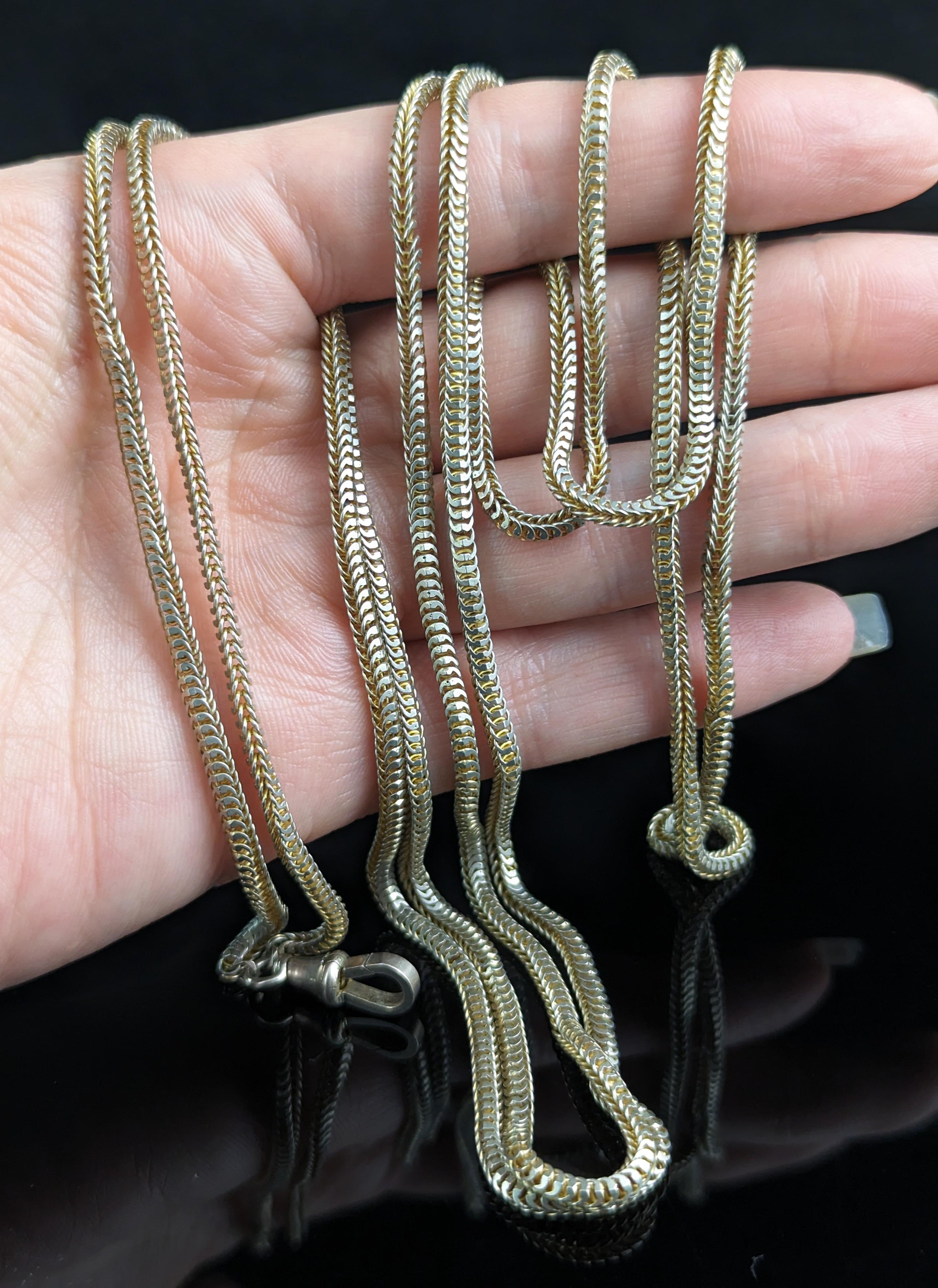 Antique Victorian gilt metal longuard chain necklace, muff chain  For Sale 10