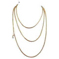 Vintage Victorian gilt metal longuard chain necklace, muff chain 