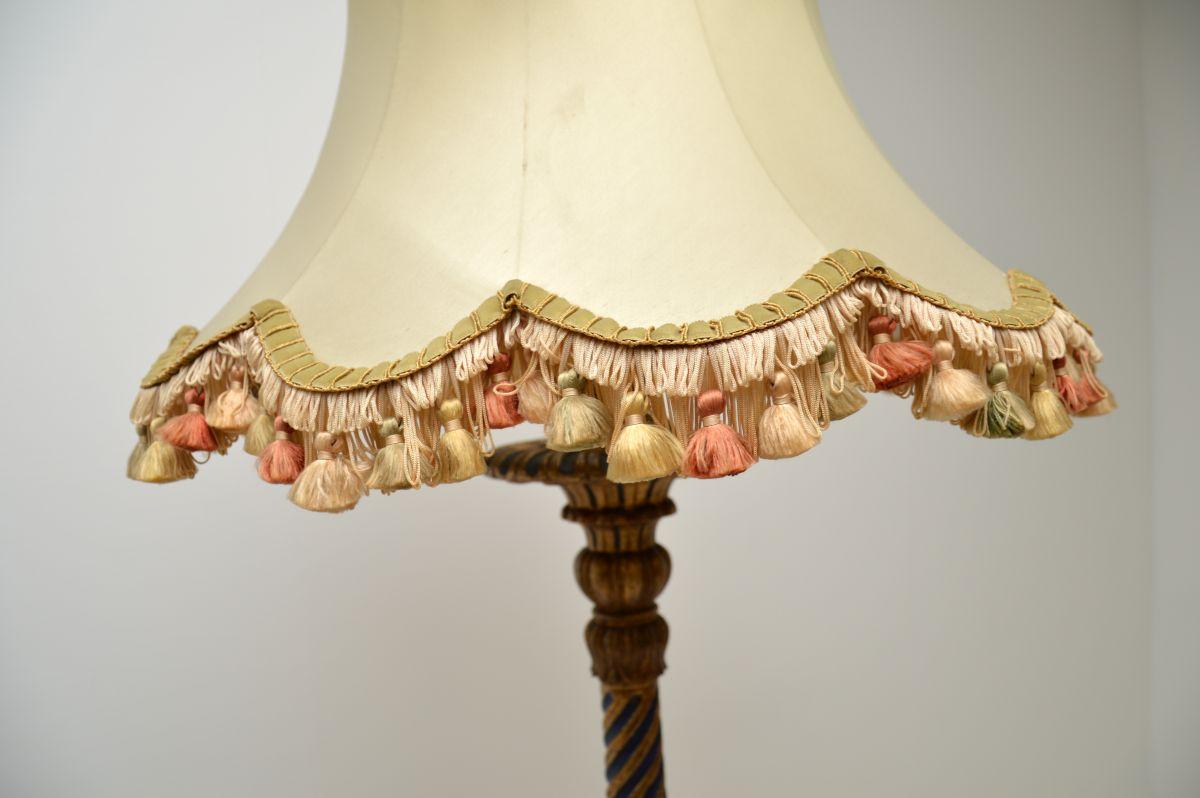 Antique Victorian Gilt Wood Floor Lamp In Good Condition For Sale In London, GB