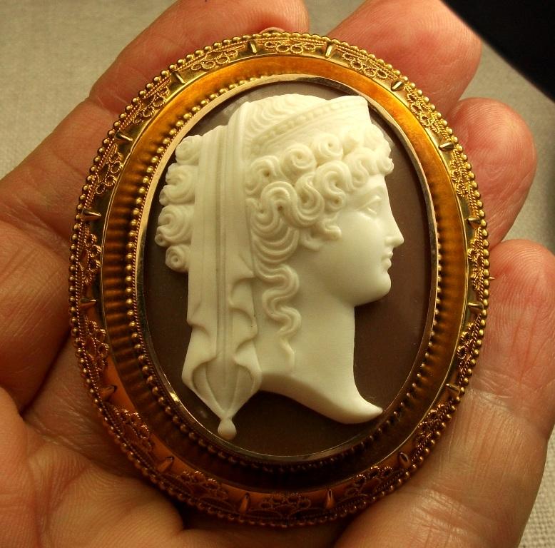 Antique Victorian Goddess Hera Shell Cameo Brooch 3