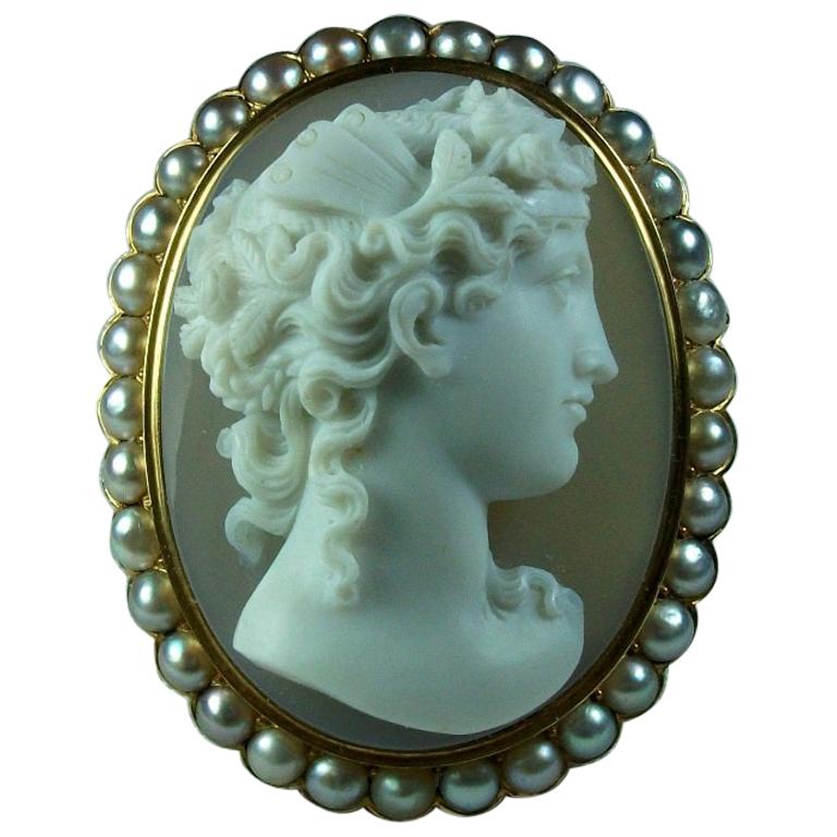 Antique Victorian Goddess Psyche Hard Stone Cameo Pendant Brooch For Sale