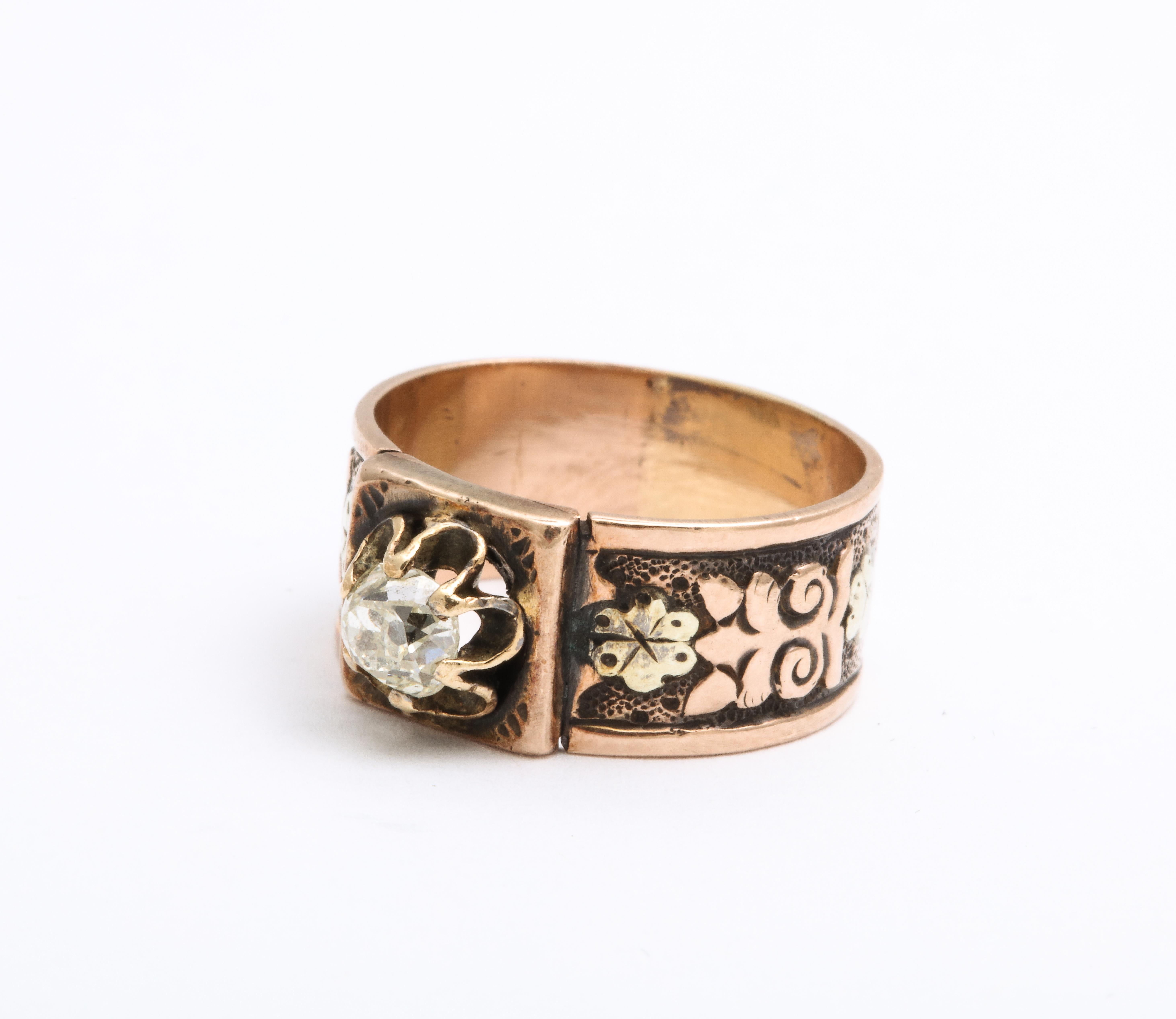 Antique Victorian Gold and Diamond Ring In Excellent Condition For Sale In Stamford, CT