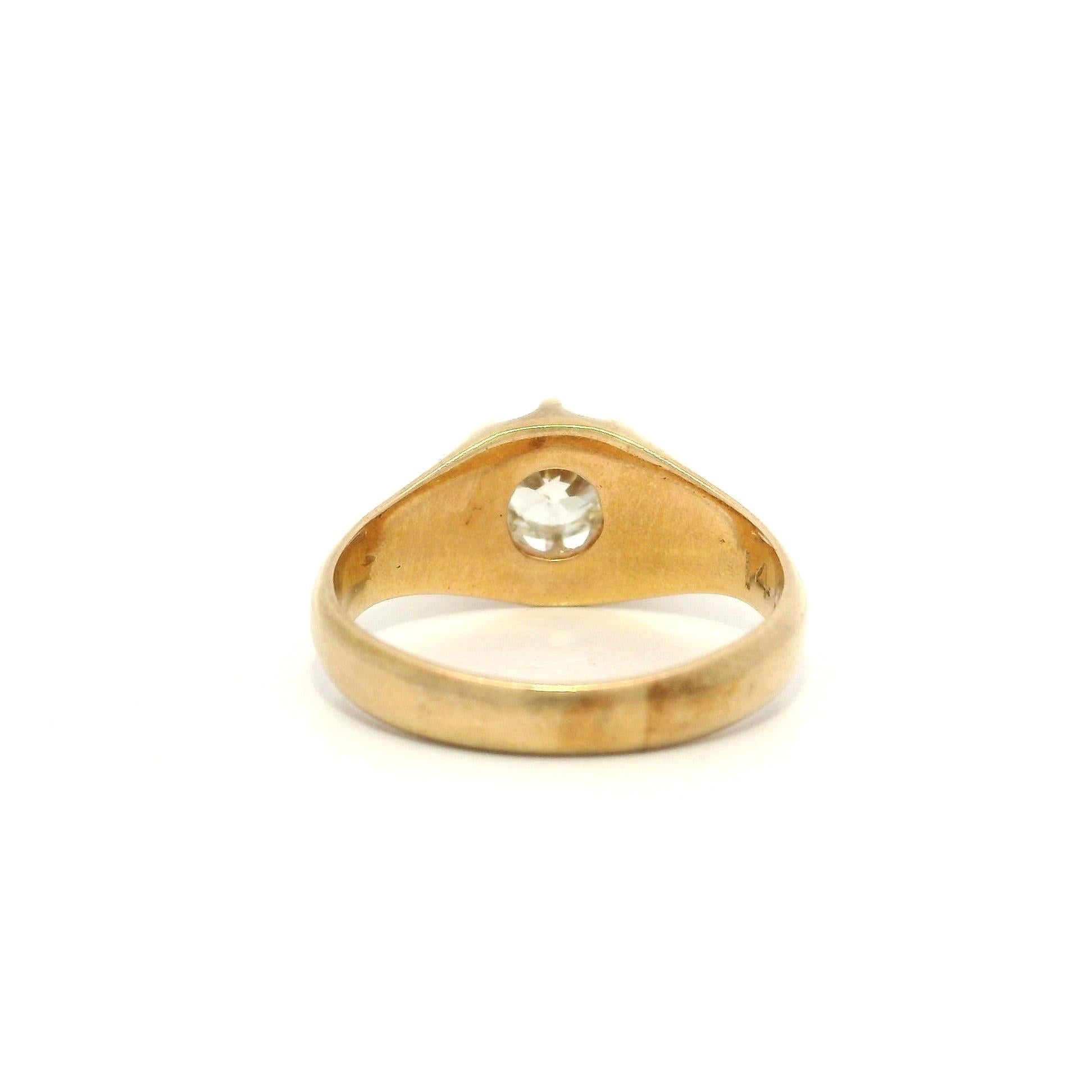 Antico anello vittoriano in oro Belcher Set 0,60ct Diamonds Mine Solitaire Gypsy Ring in vendita 6