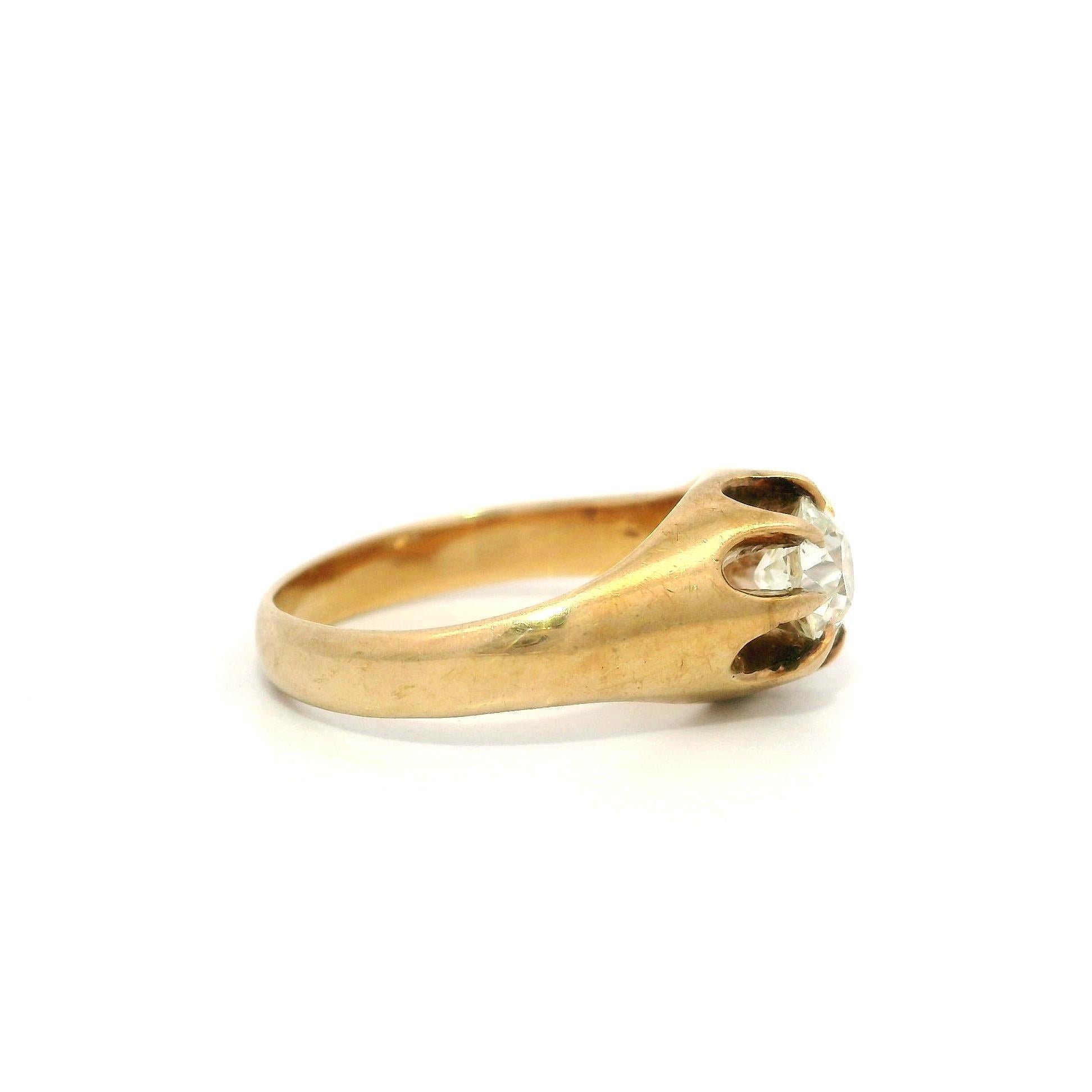 Antico anello vittoriano in oro Belcher Set 0,60ct Diamonds Mine Solitaire Gypsy Ring in vendita 7