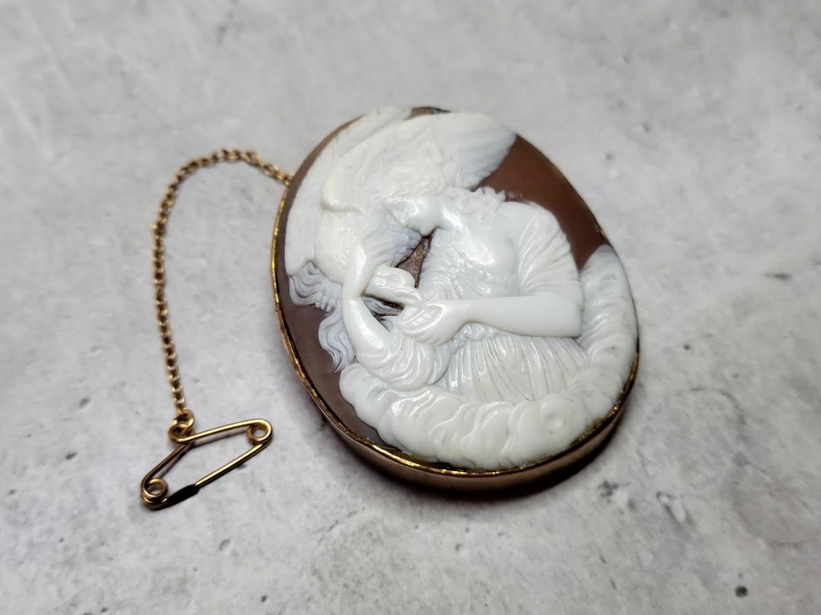 Victorian cameo depicting Hebe, the Goddess of Youth and cupbearer to the Gods. In this cameo, Hebe is depicted while feeding the eagle of Zeus. This subject was very popular in the Victorian era, probably after a painting of Sir Willian Beechey