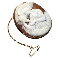 Antique Victorian Gold Cameo Brooch of Hebe Feeding the Eagle