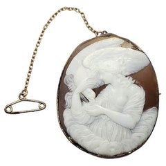 Antique Victorian Gold Cameo Brooch of Hebe Feeding the Eagle