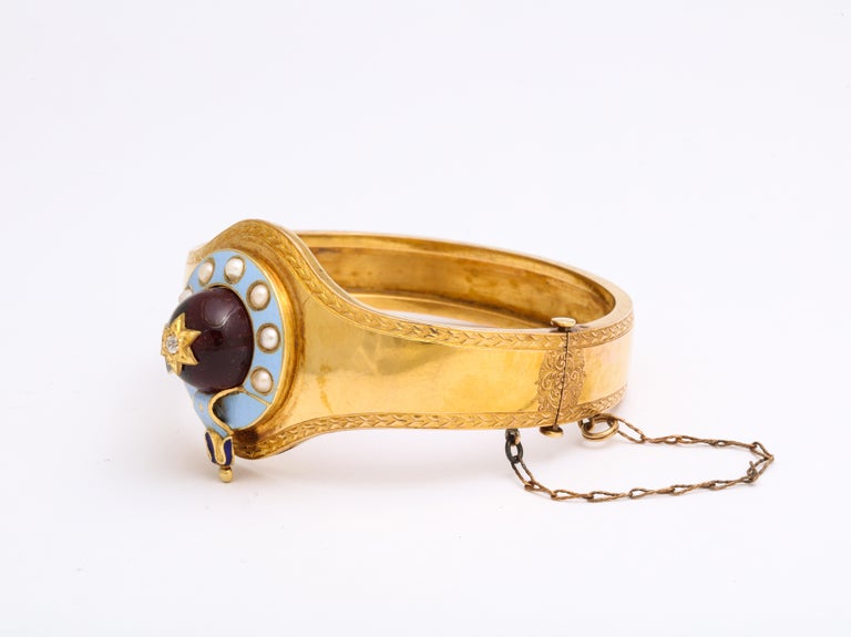 Antique Victorian Gold Garnet Enamel Diamond Bracelet In Excellent Condition For Sale In Stamford, CT