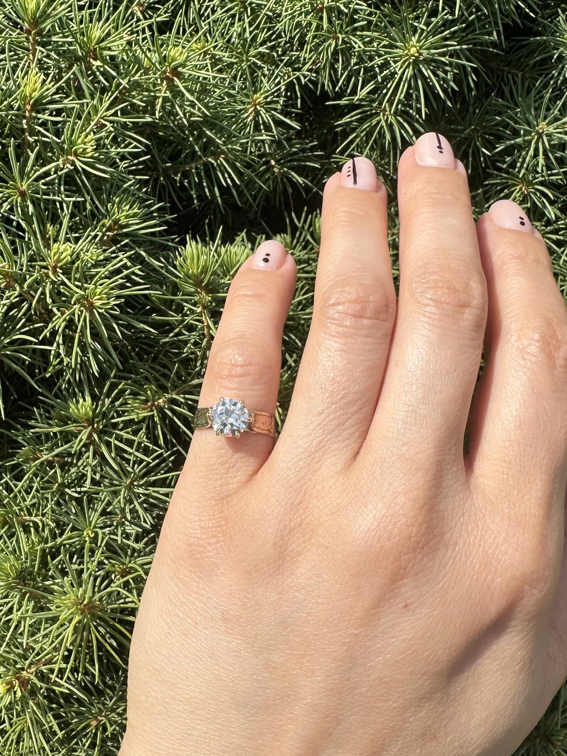 Taglio antico europeo Anello di fidanzamento antico vittoriano in oro GIA 1,46ct Old Cut Diamond inciso a mano in vendita