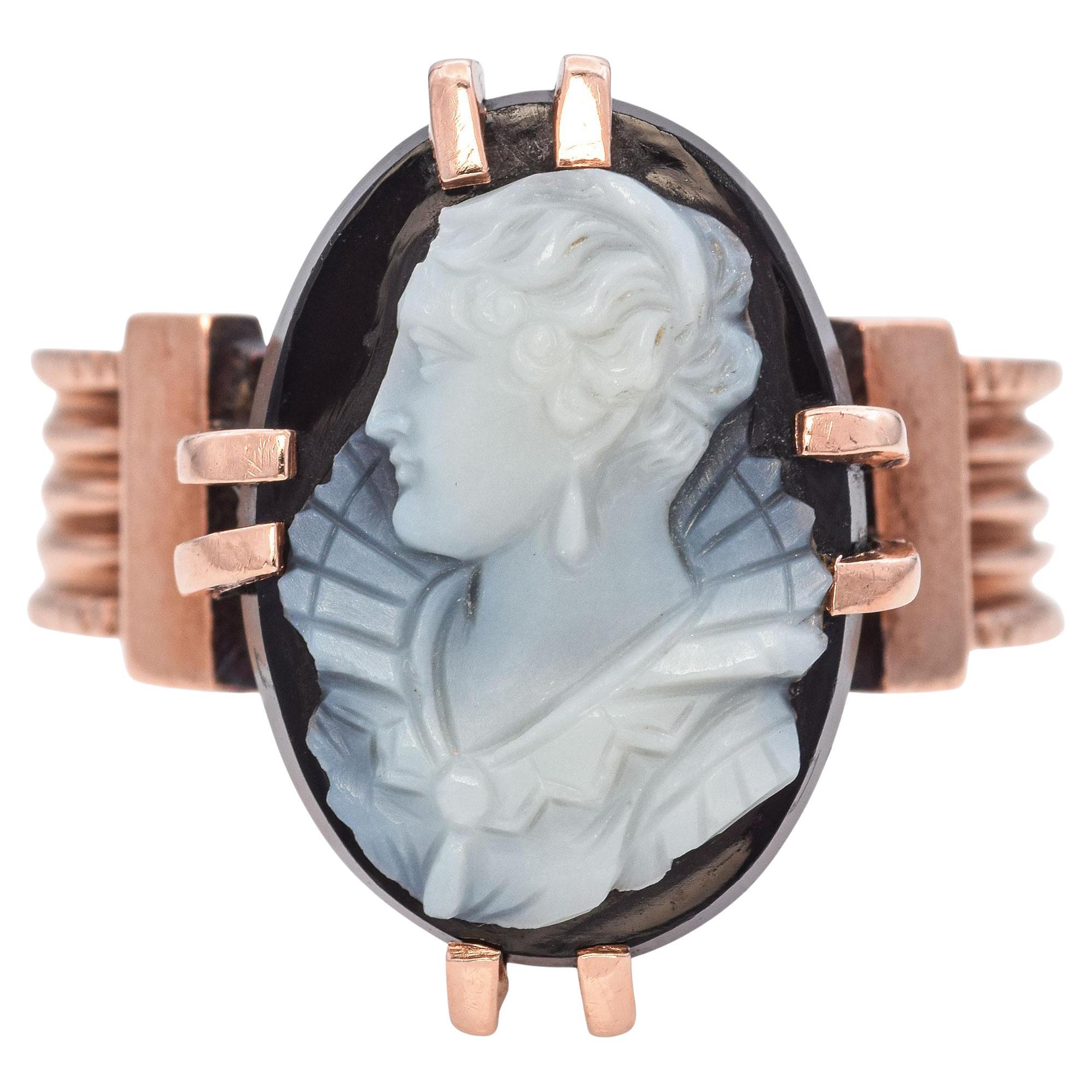 Antique Victorian Gold Hardstone Cameo Ring
