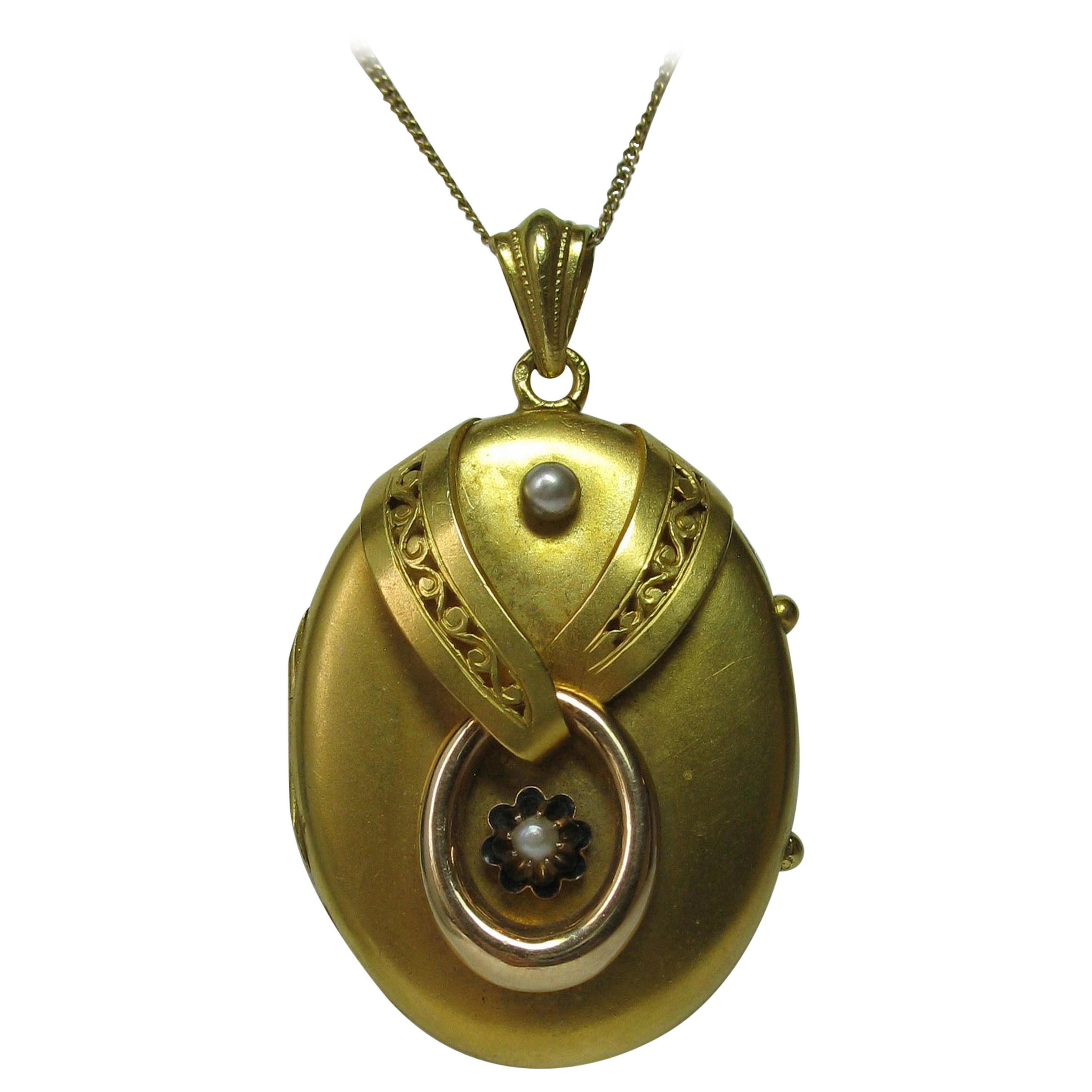 Antique Victorian Gold Locket 16 Karat Etruscan Pearl, circa 1860