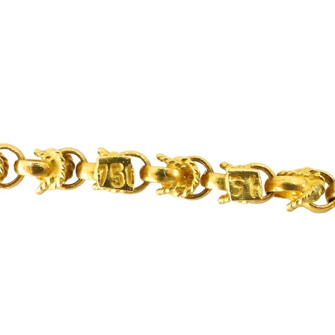Collier victorien ancien avec pendentif équestre en nacre d'or en vente 6