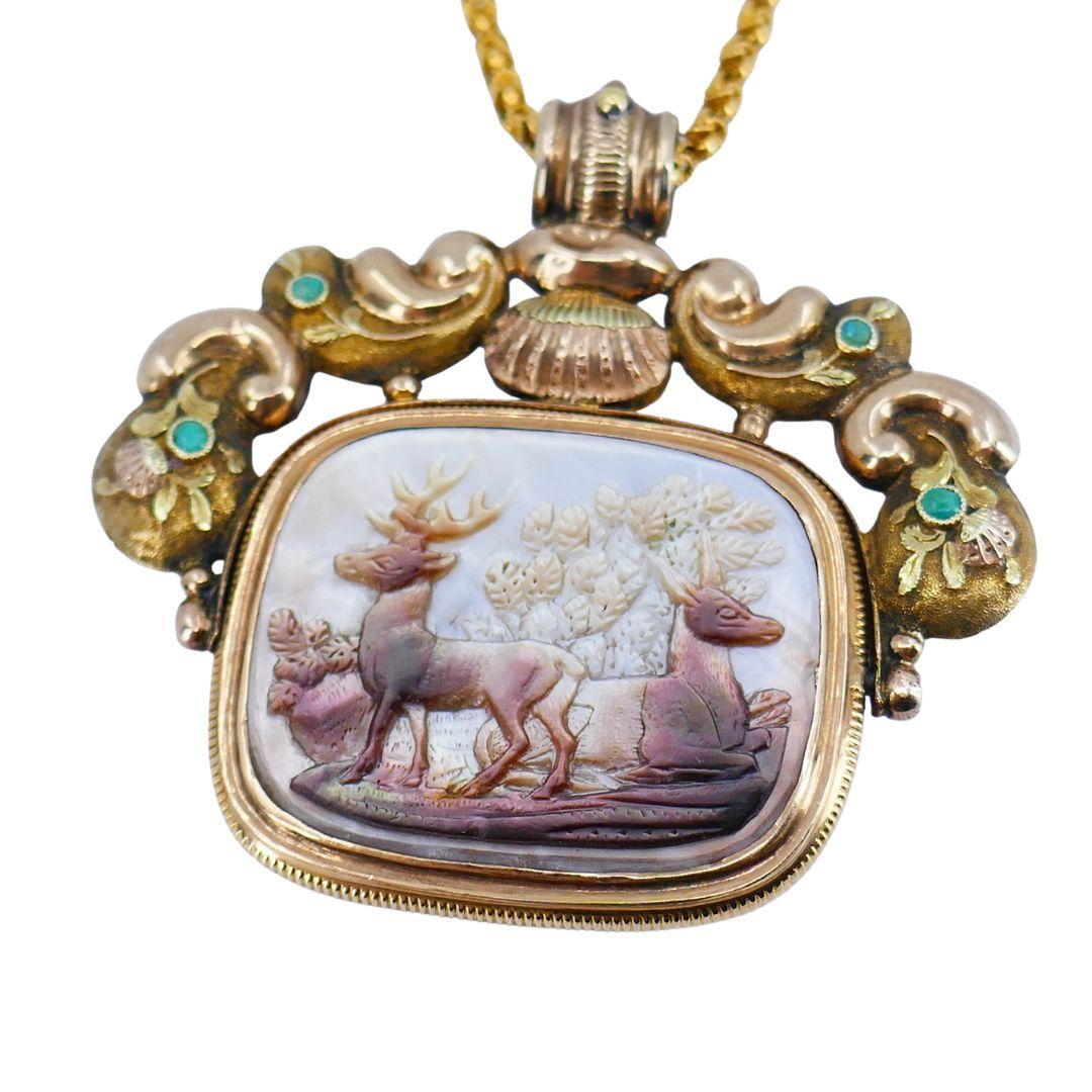 Victorien Collier victorien ancien avec pendentif équestre en nacre d'or en vente