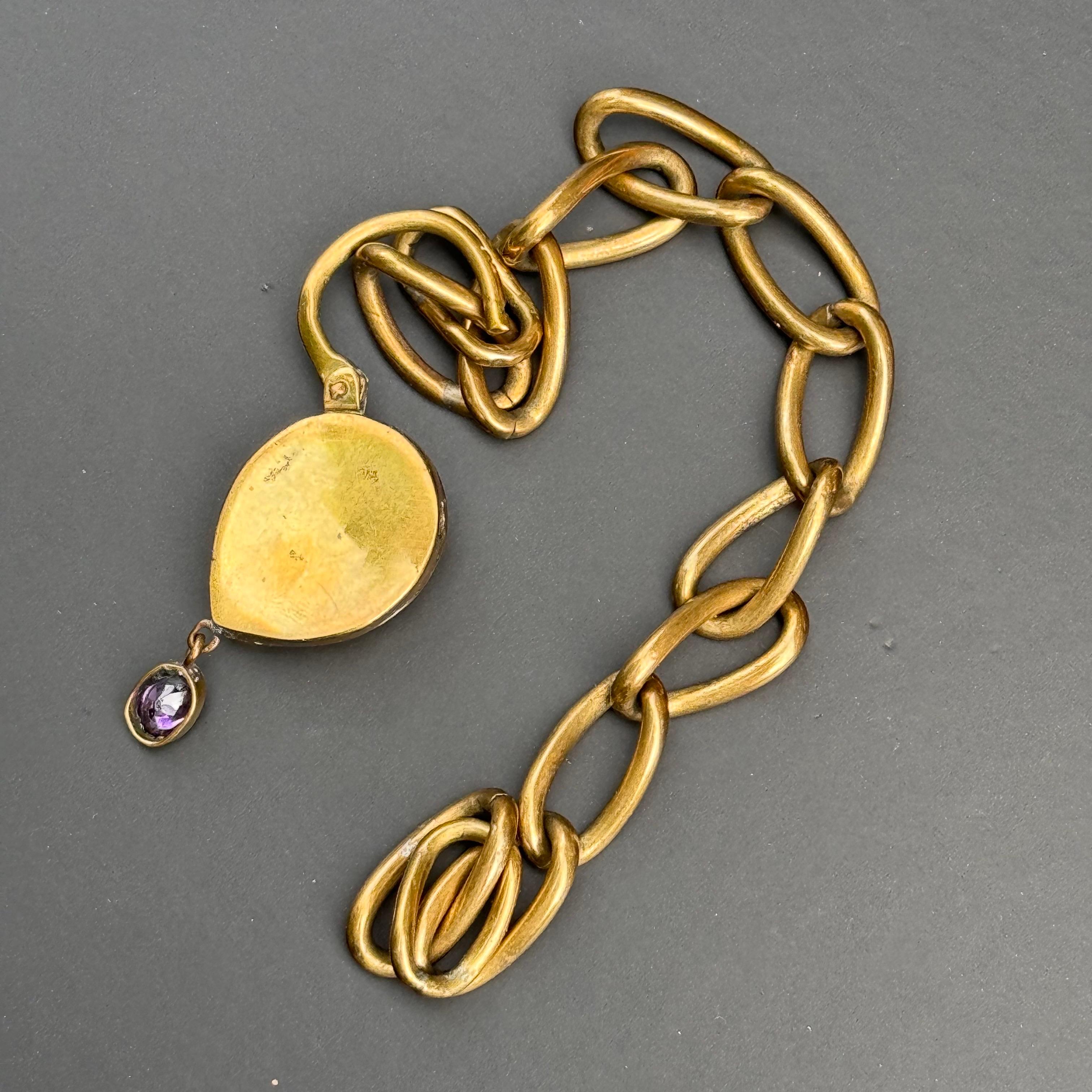 Chaîne victorienne ancienne plaquée or  Bracelet à breloques en forme de cadenas en vente 4