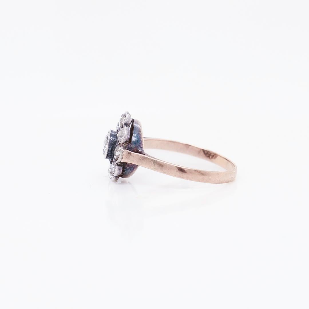 Antiker viktorianischer Gold- und Rosenschliff-Diamant-Cluster-Ring im Zustand „Gut“ in Philadelphia, PA