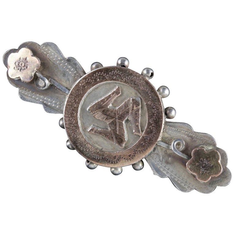 Antique Victorian Gold Silver Brooch Isle of Man Dated 1900 at 1stDibs |  antique victorian gold brooch, antique sterling silver brooches, victorian  silver brooches