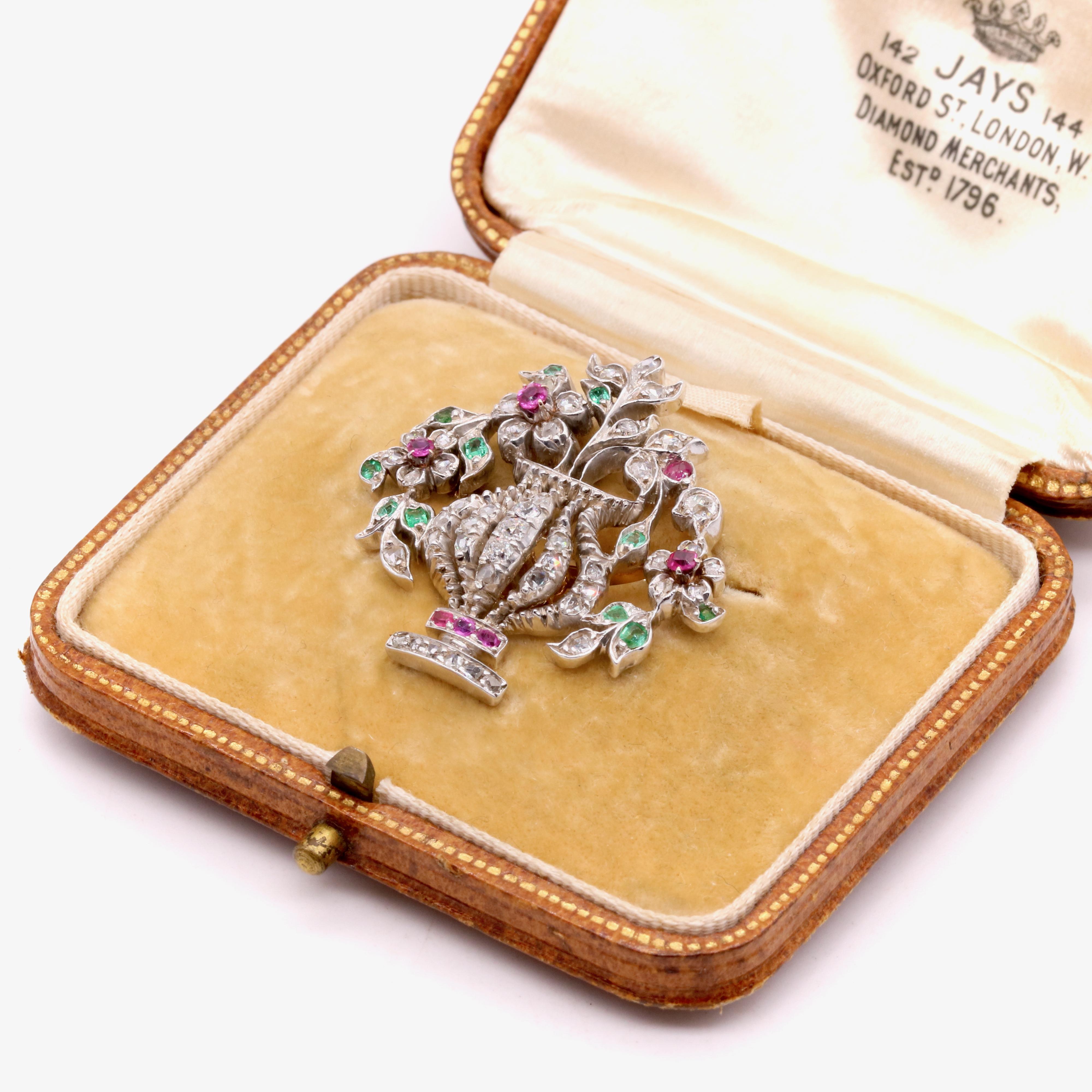 Antiguo broche victoriano de oro y plata con colgante de diamantes, rubíes y esmeraldas Jardiniere Victoriano en venta