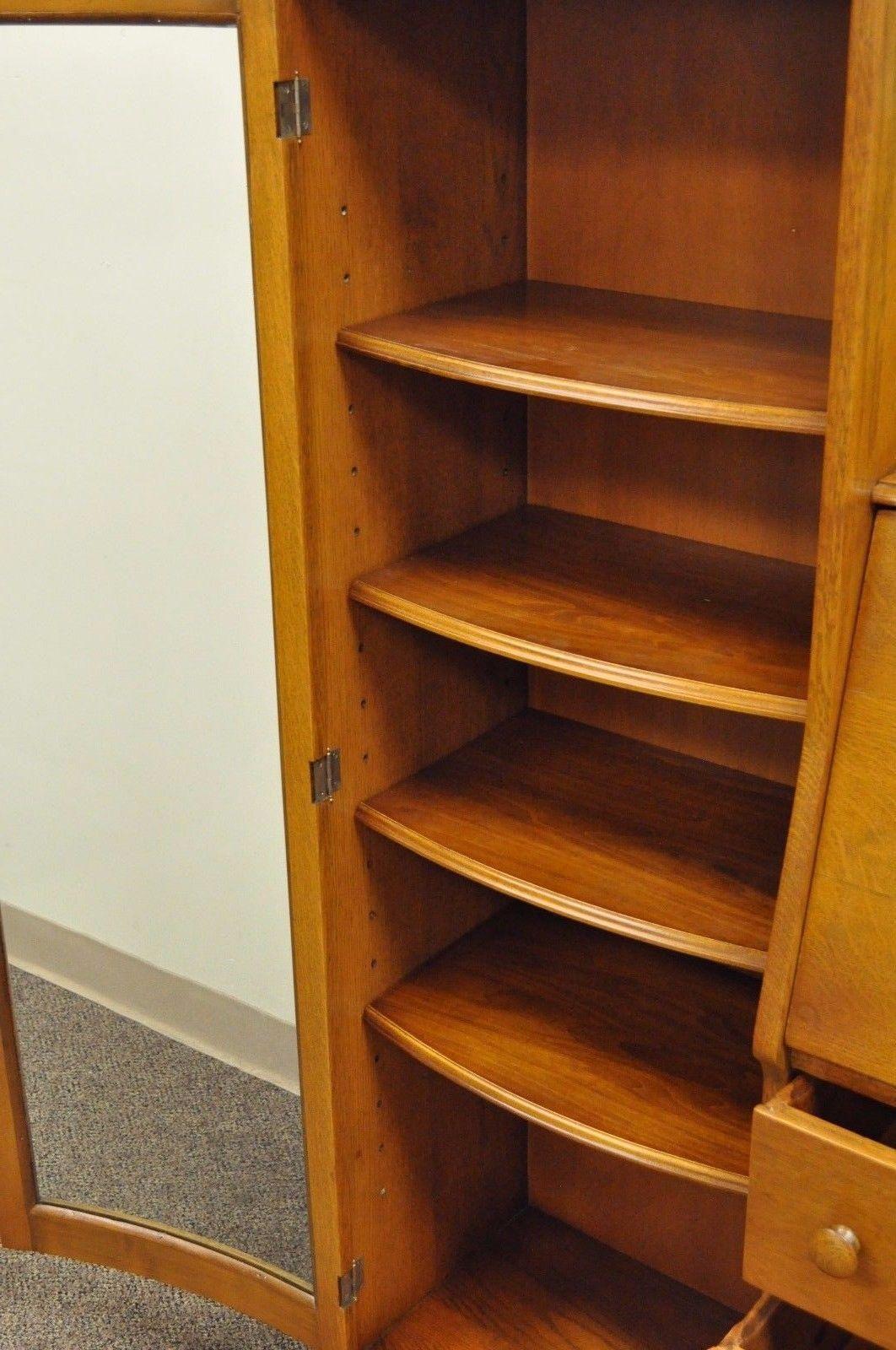 Antique Victorian Golden Oak Bow Glass Side by Side Bookcase Secretary Desk In Good Condition In Philadelphia, PA