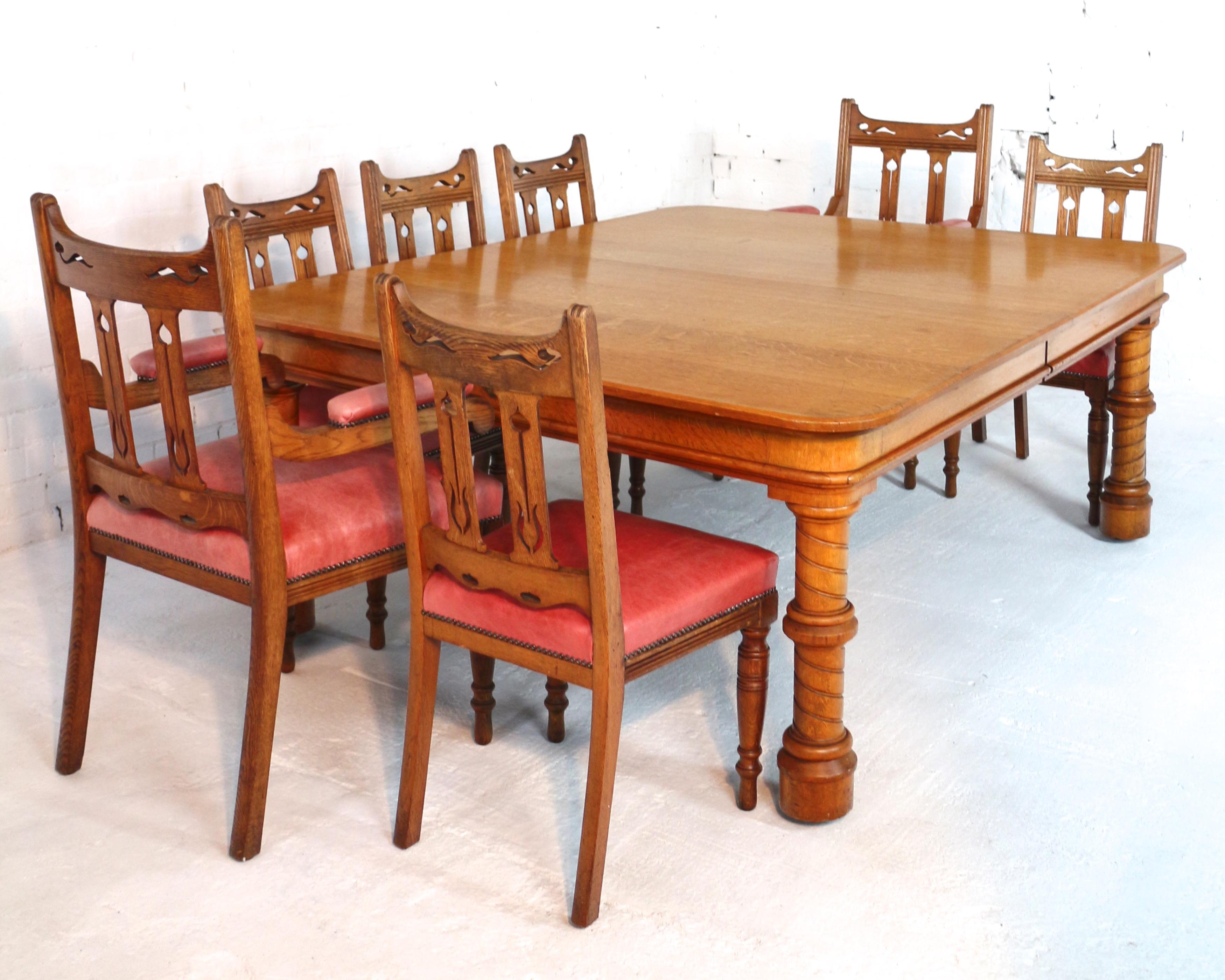 19th Century Antique Victorian Golden Oak Extending Dining Table and Leaf Holder