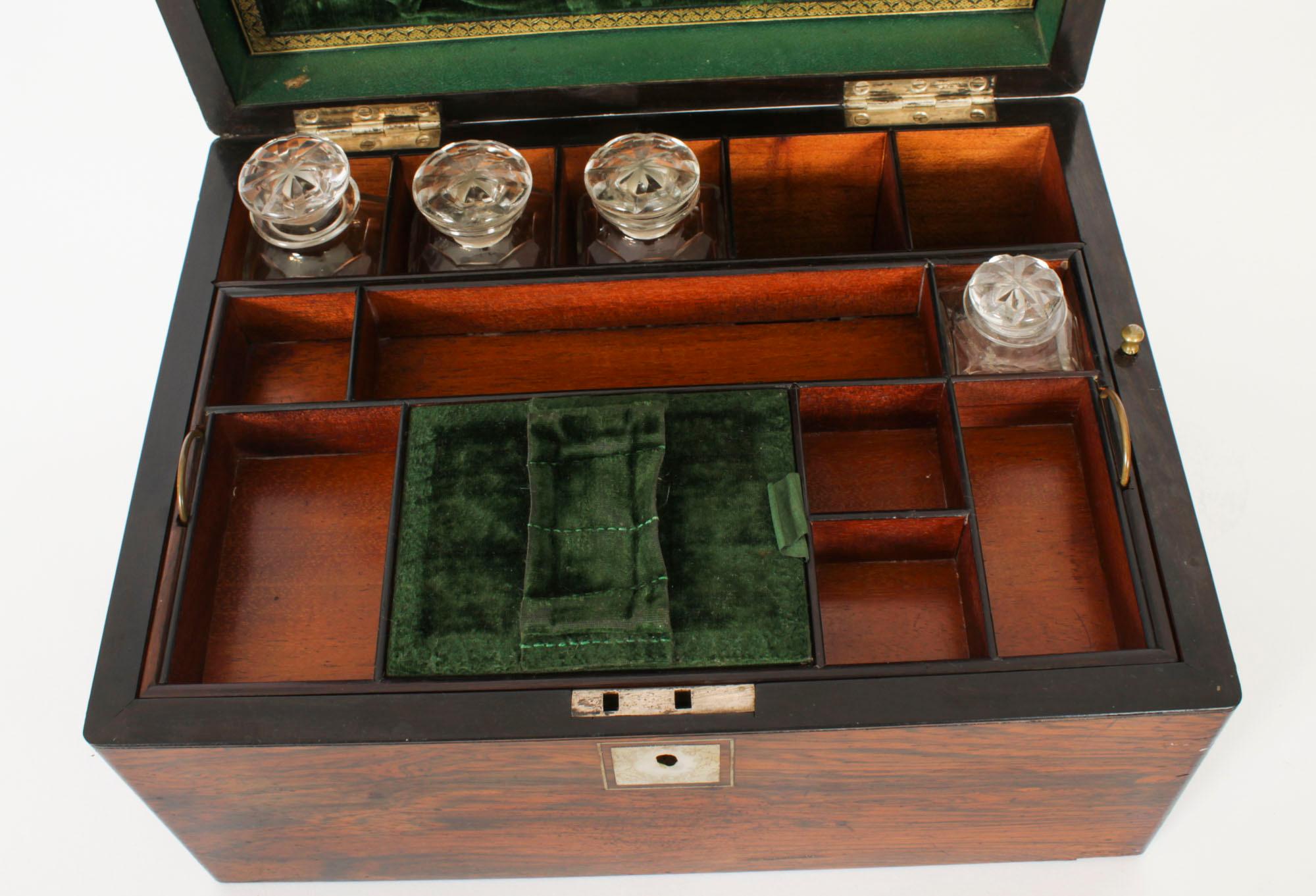 Antique Victorian Gonçalo Alves Vanity Box 1860s For Sale 5