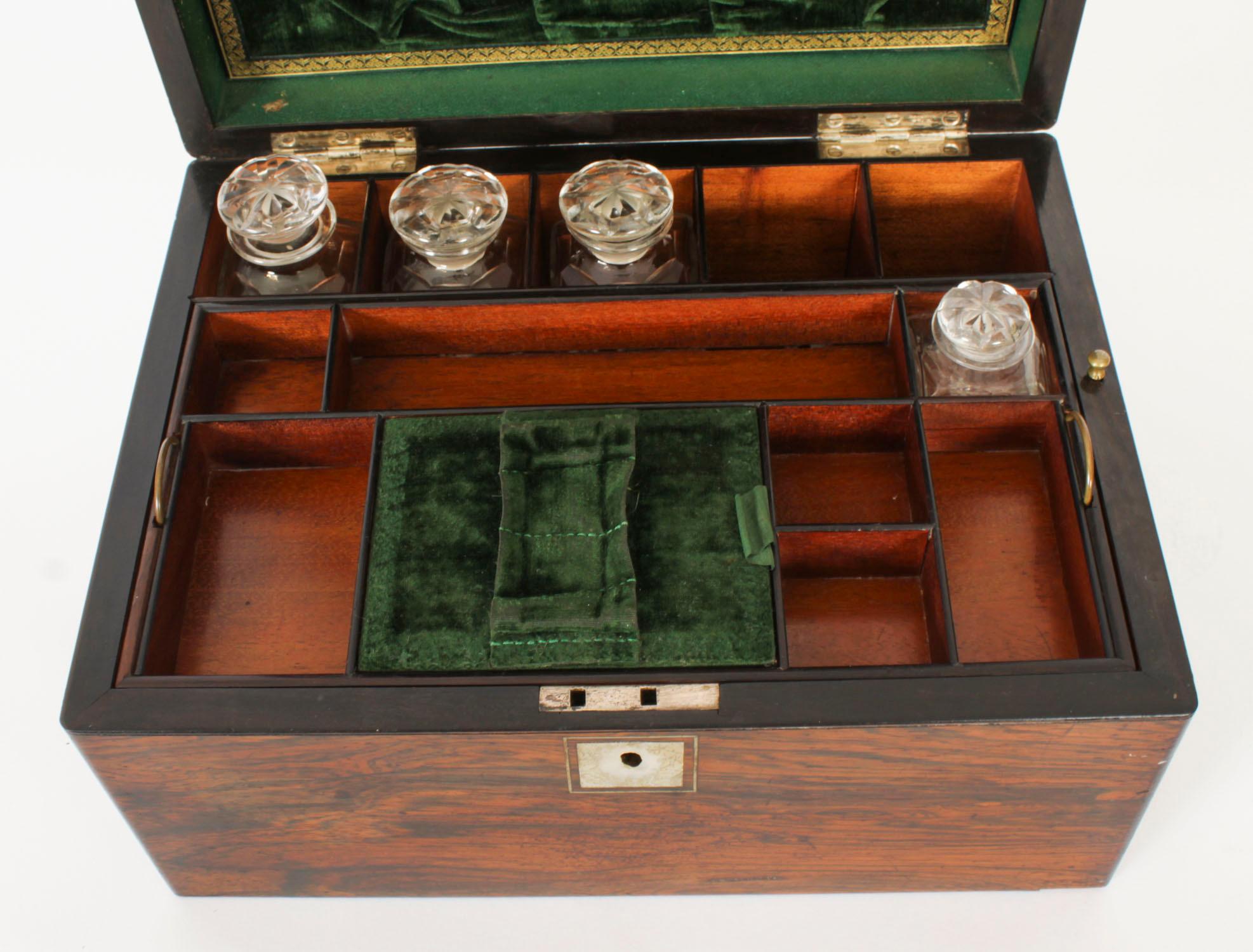 Antique Victorian Gonçalo Alves Vanity Box 1860s For Sale 6
