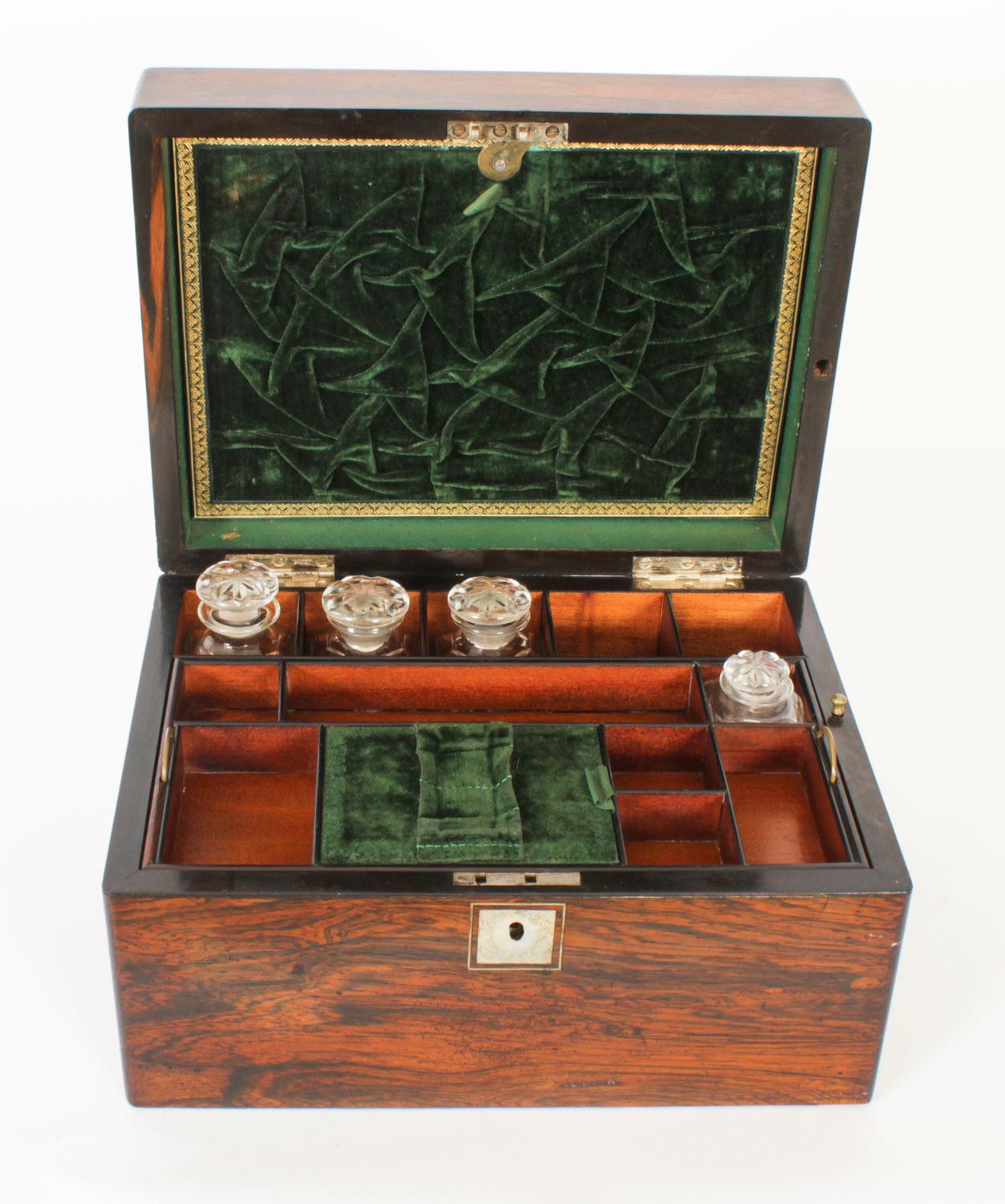 Antique Victorian Gonçalo Alves Vanity Box 1860s For Sale 7