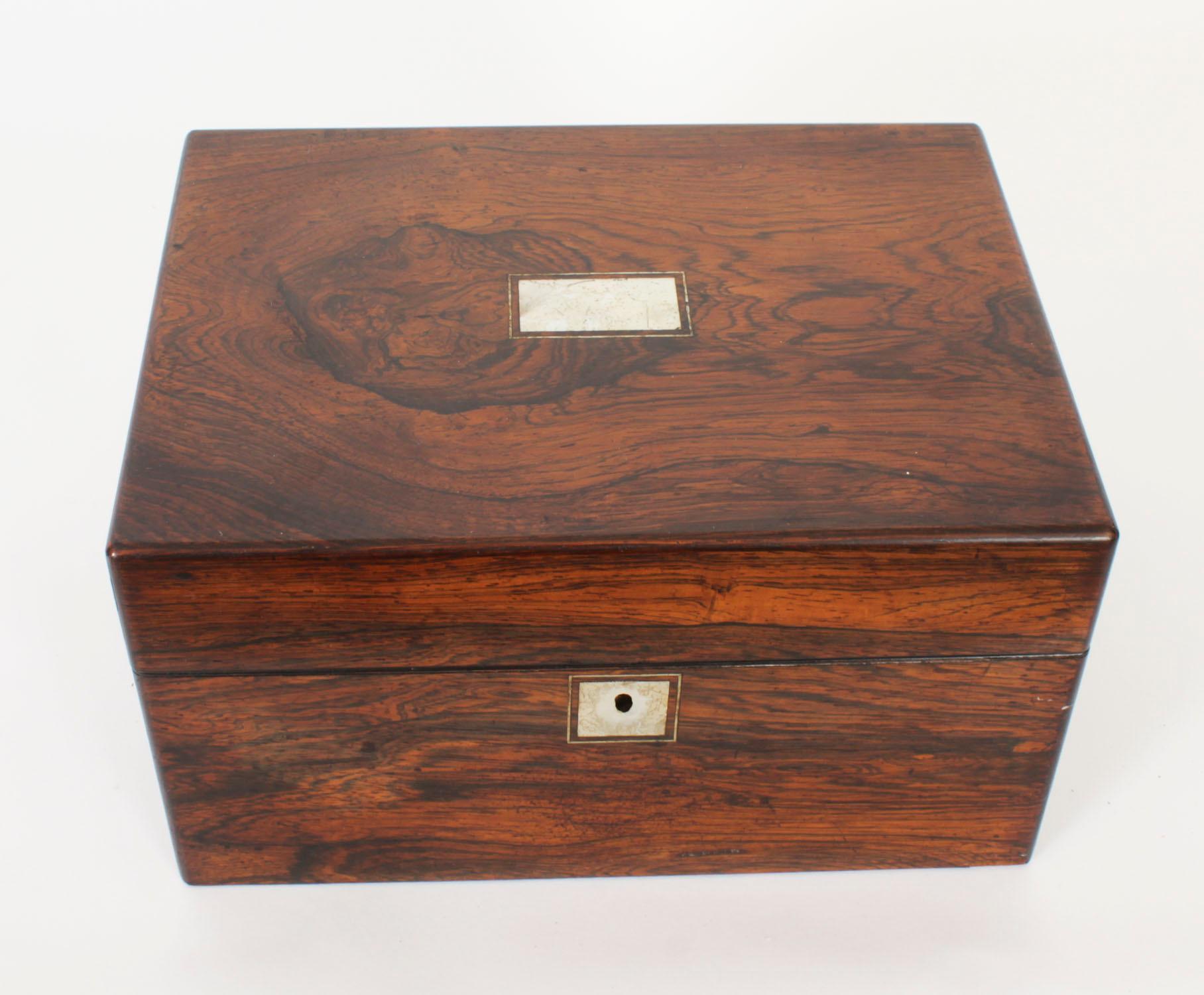 Antique Victorian Gonçalo Alves Vanity Box 1860s In Good Condition For Sale In London, GB