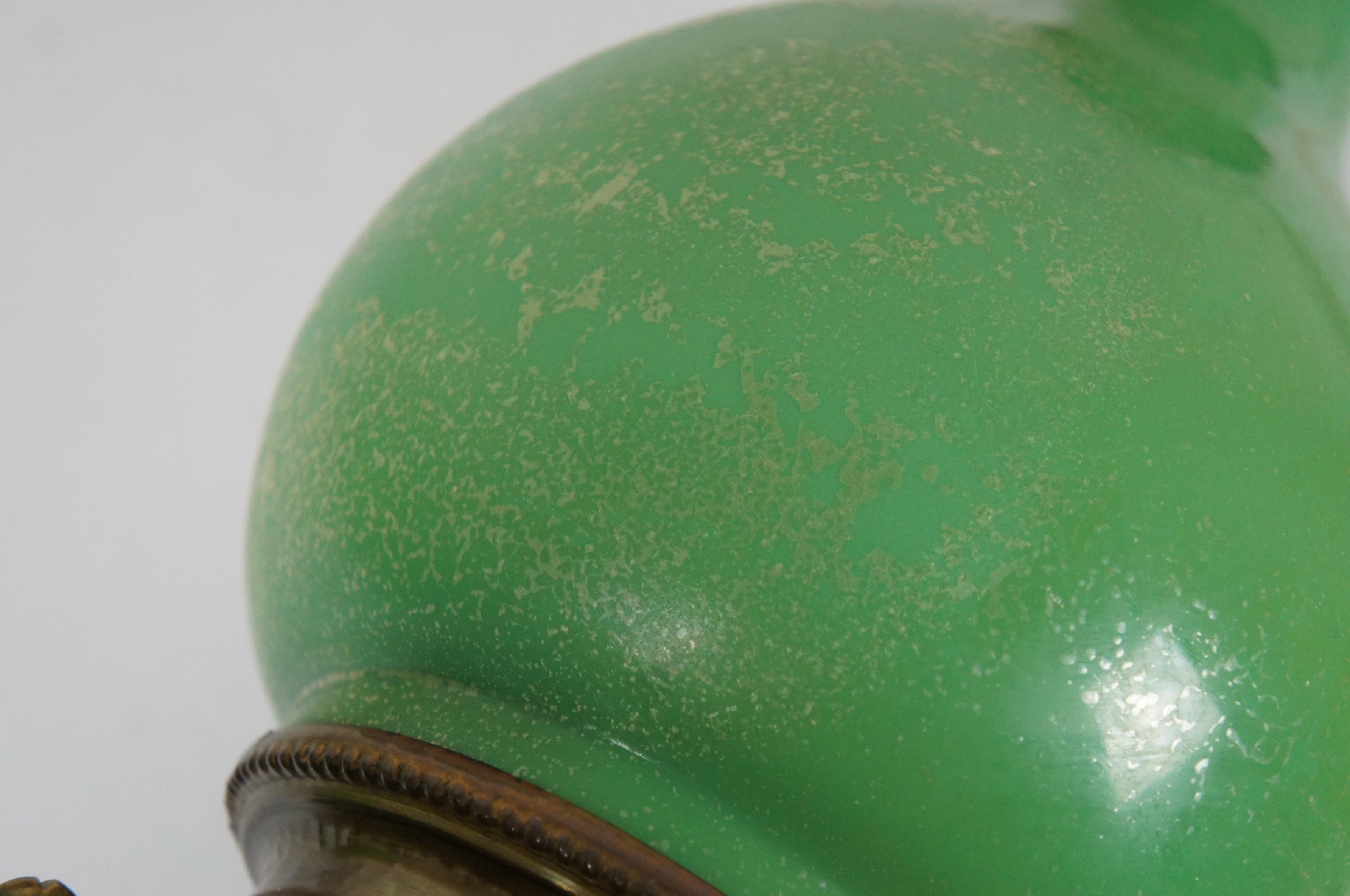 Antique Victorian Green Glass GWTW Parlor Banquet Hurricane Oil Lantern Lamp 31
