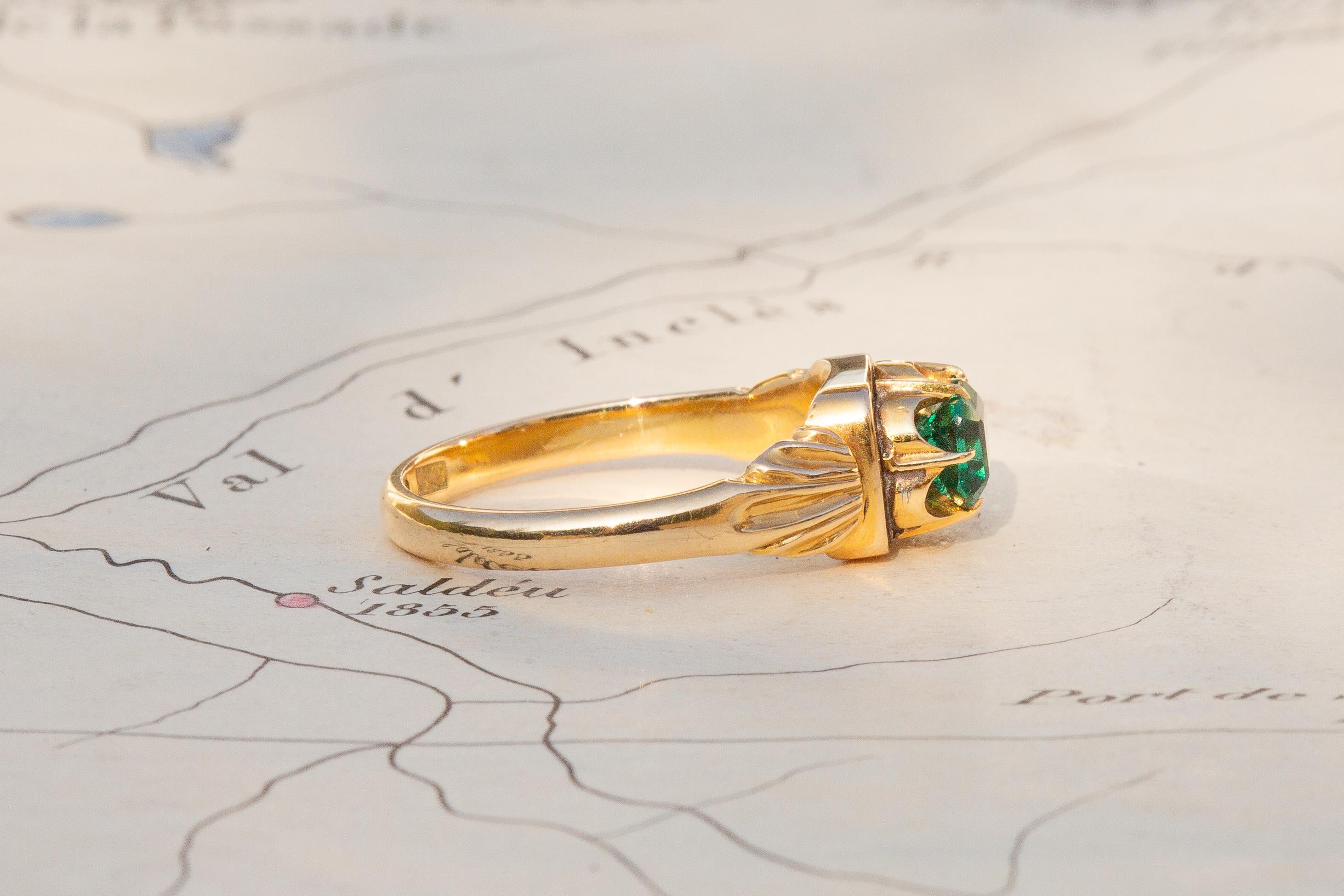 Antiker viktorianischer grüner Paste schwarzer Emaille 18k Gold Ring Ungewöhnlich 19. 2