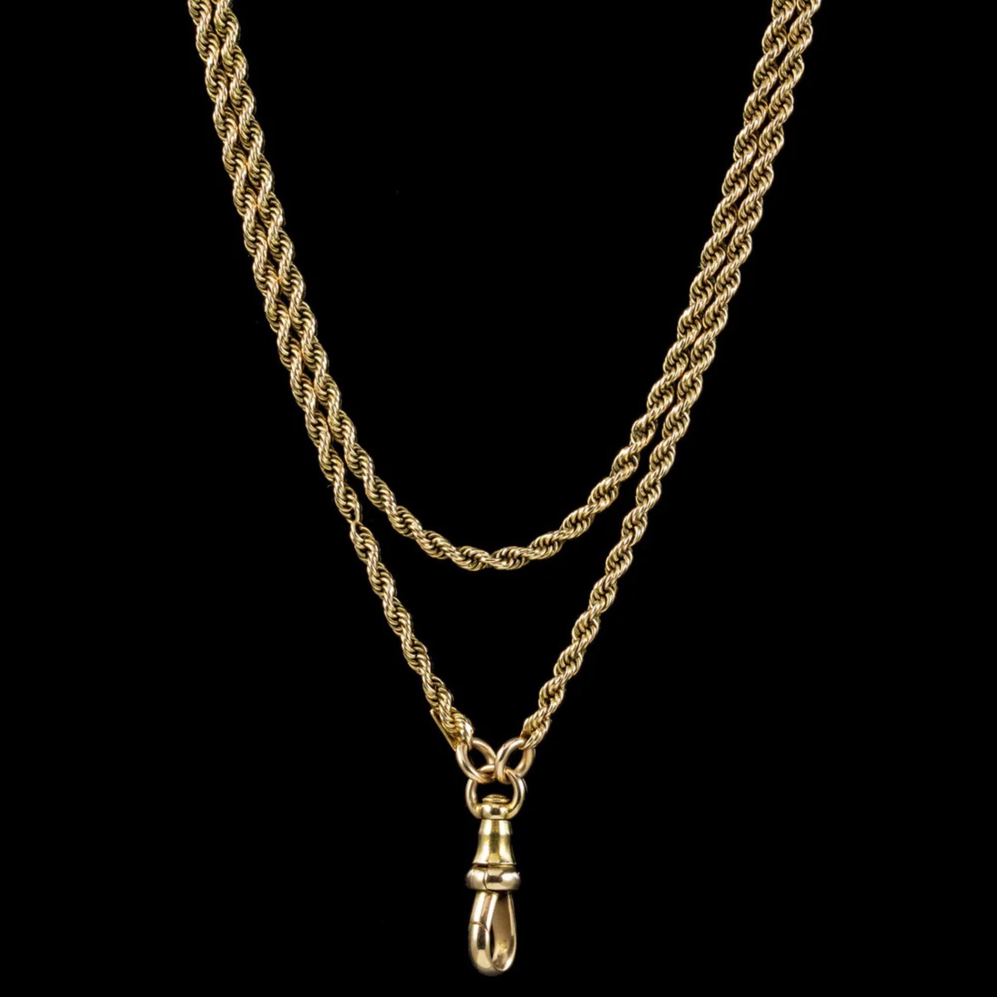 Antique Victorian Guard Chain in 15 Carat Gold In Good Condition For Sale In Kendal, GB