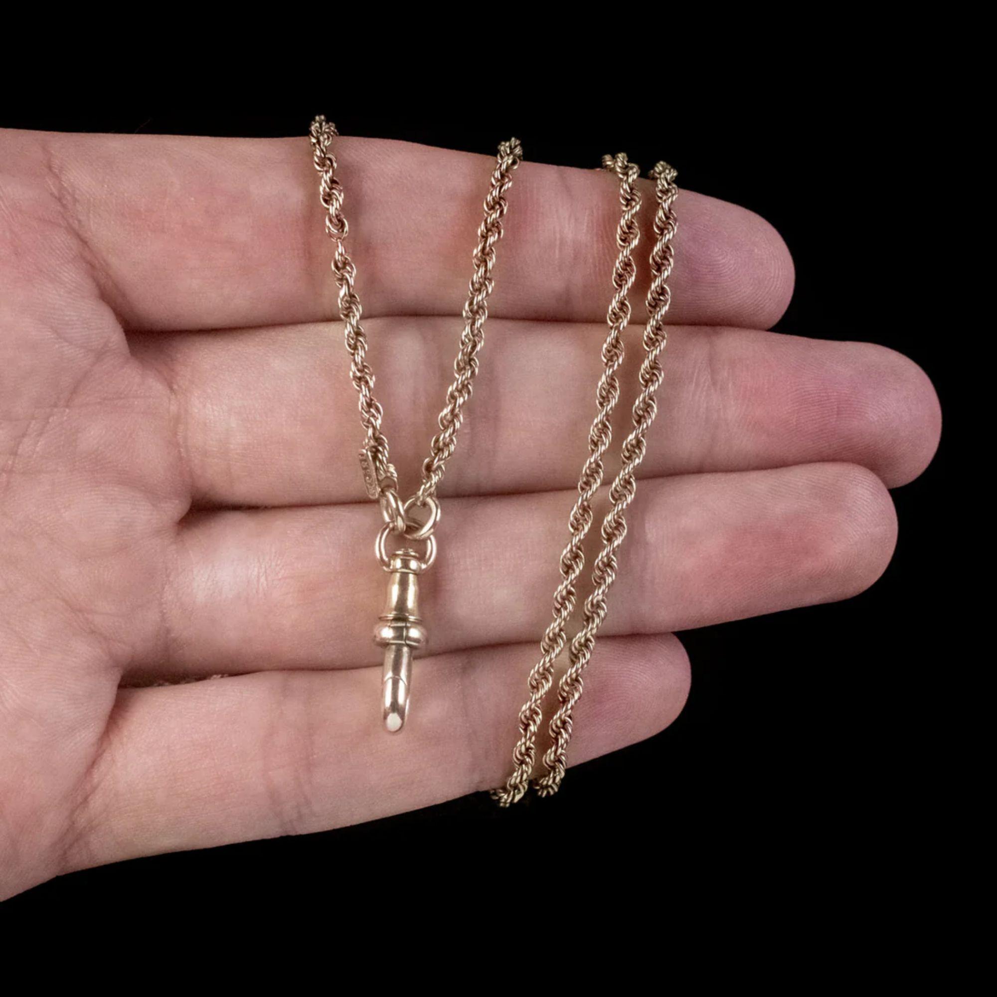 Antique Victorian Guard Chain in 15 Carat Gold For Sale 1