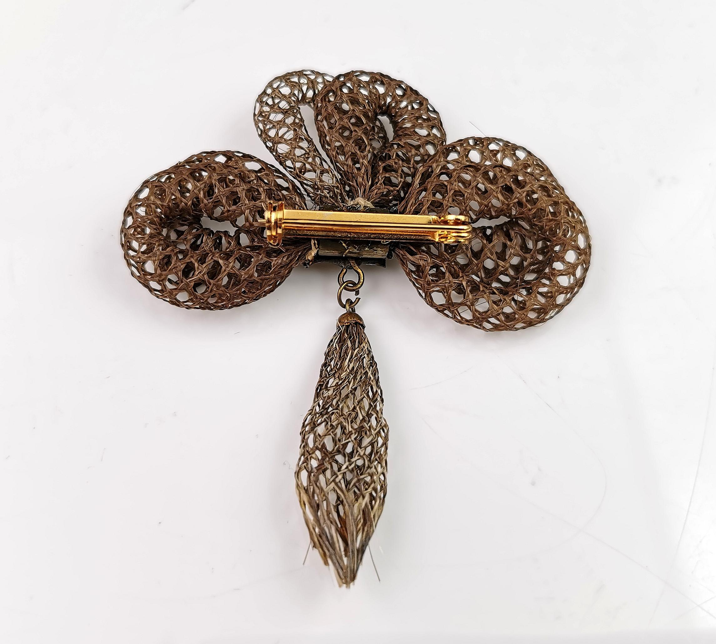 Antique Victorian hairwork mourning brooch  3