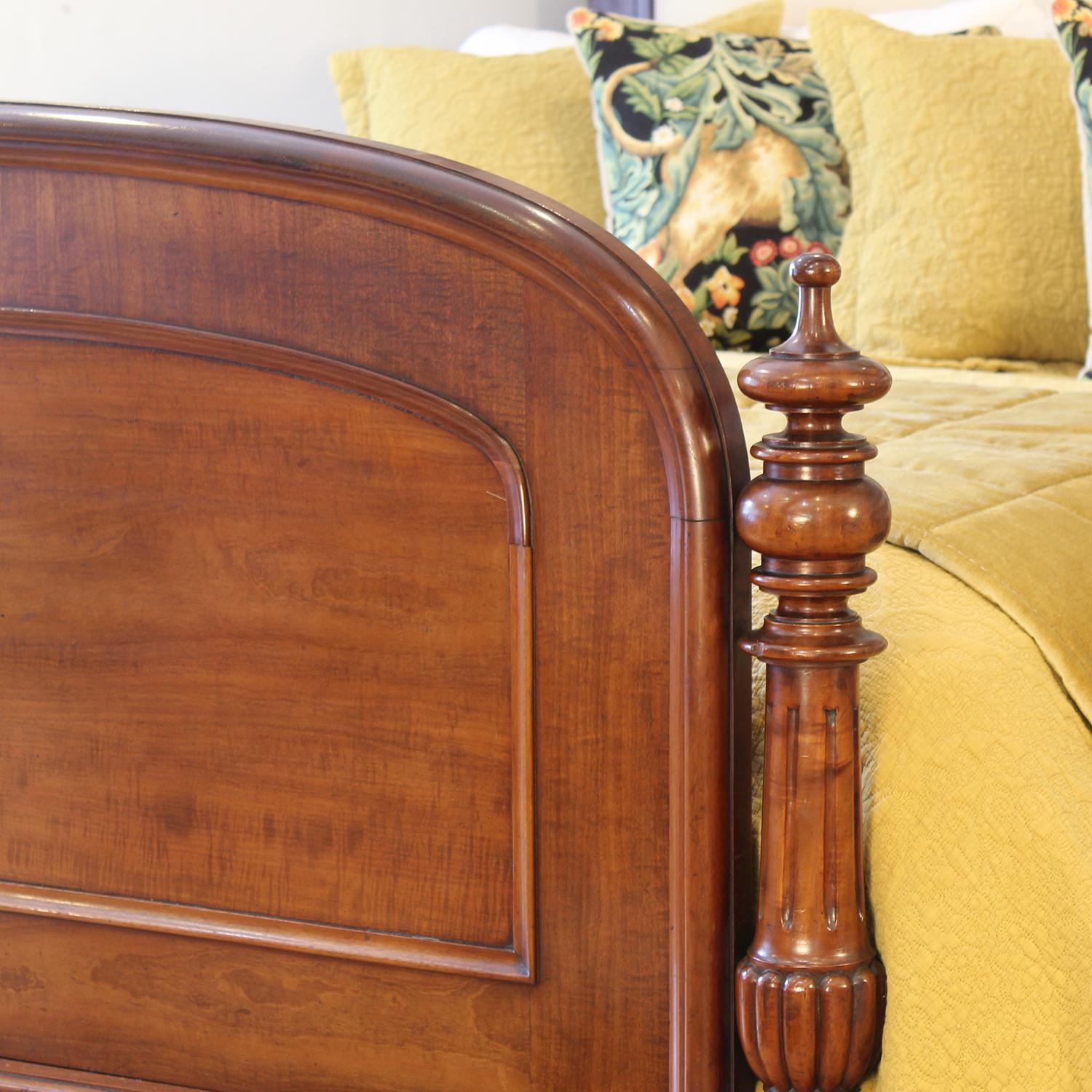 English Antique Victorian Half Tester Bed, WHT14 For Sale