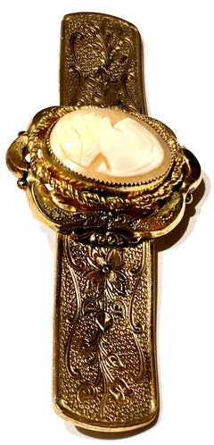 Antique Victorian Hand-Carved Cameo Shell Gold Gilt Brooch
