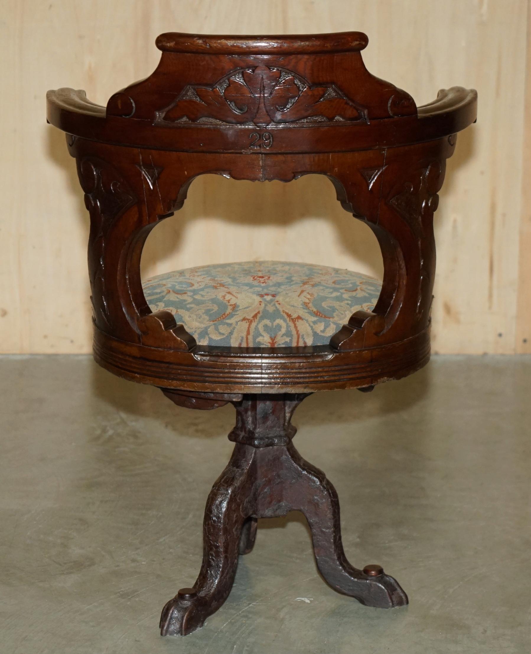 ANTIQUE FAUTEUIL DE TABLE VICTORIEN EN BOIS DUR, CARACTERE DE CAPITAINES DE BATEAU EN FER FORGE, TIRÉ A LA MAIN en vente 4