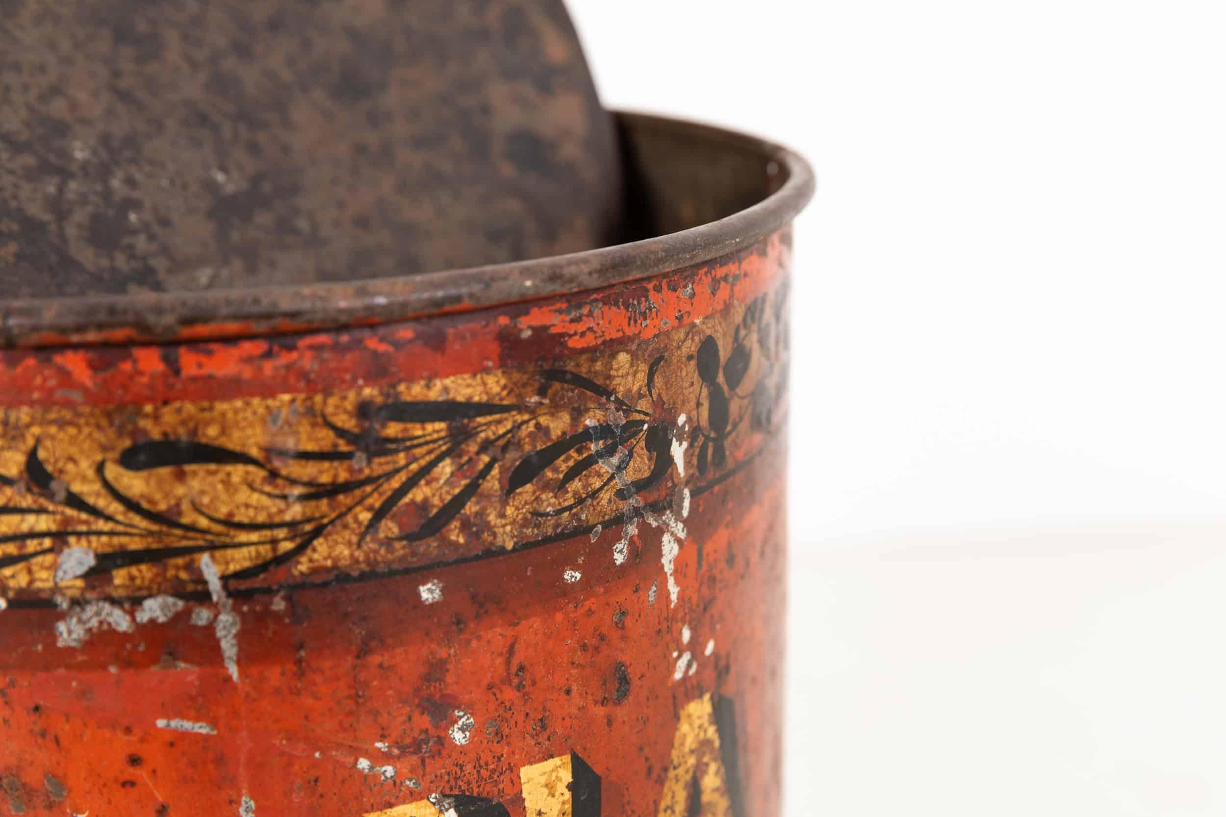 Victorien tardif Antique Victorien 'Patna Rice' Toleware Cannister peint à la main. c.1890. en vente