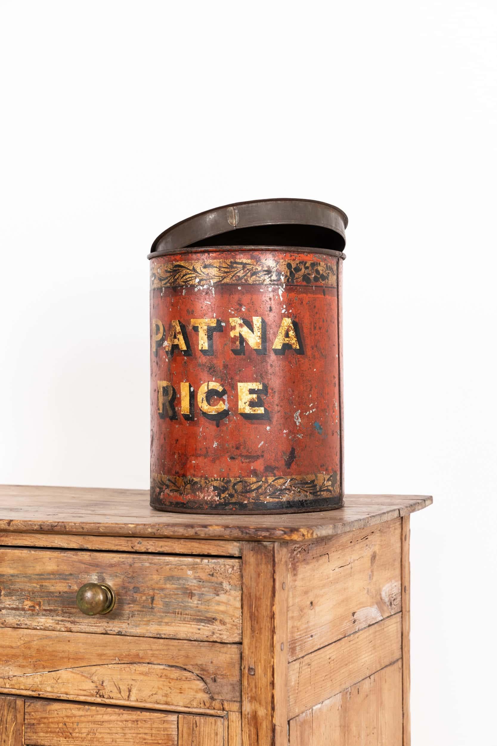 Métal Antique Victorien 'Patna Rice' Toleware Cannister peint à la main. c.1890. en vente