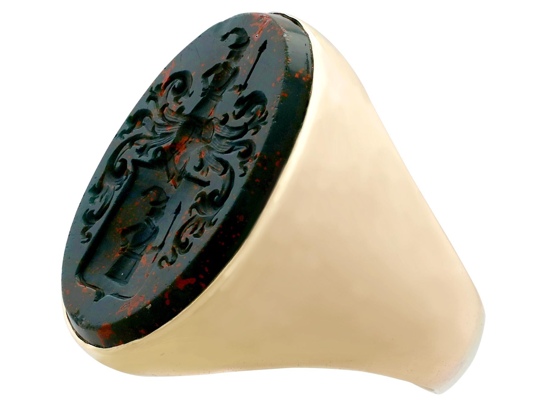 Women's or Men's Antique Victorian Hardstone and Yellow Gold Signet Ring