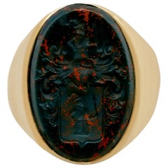 Antique Victorian Hardstone and Yellow Gold Signet Ring