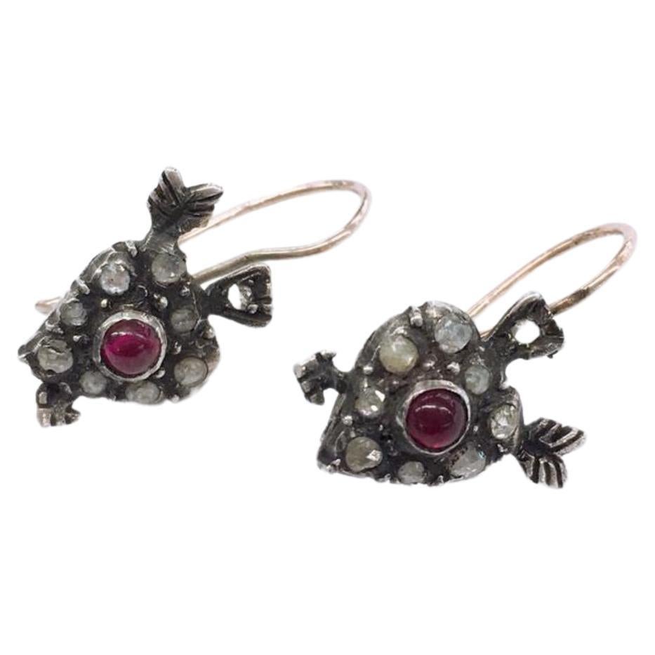 Antike viktorianische Herz- und Pfeil-Ohrringe mit Diamanten im Rosenschliff und Anhänger 2