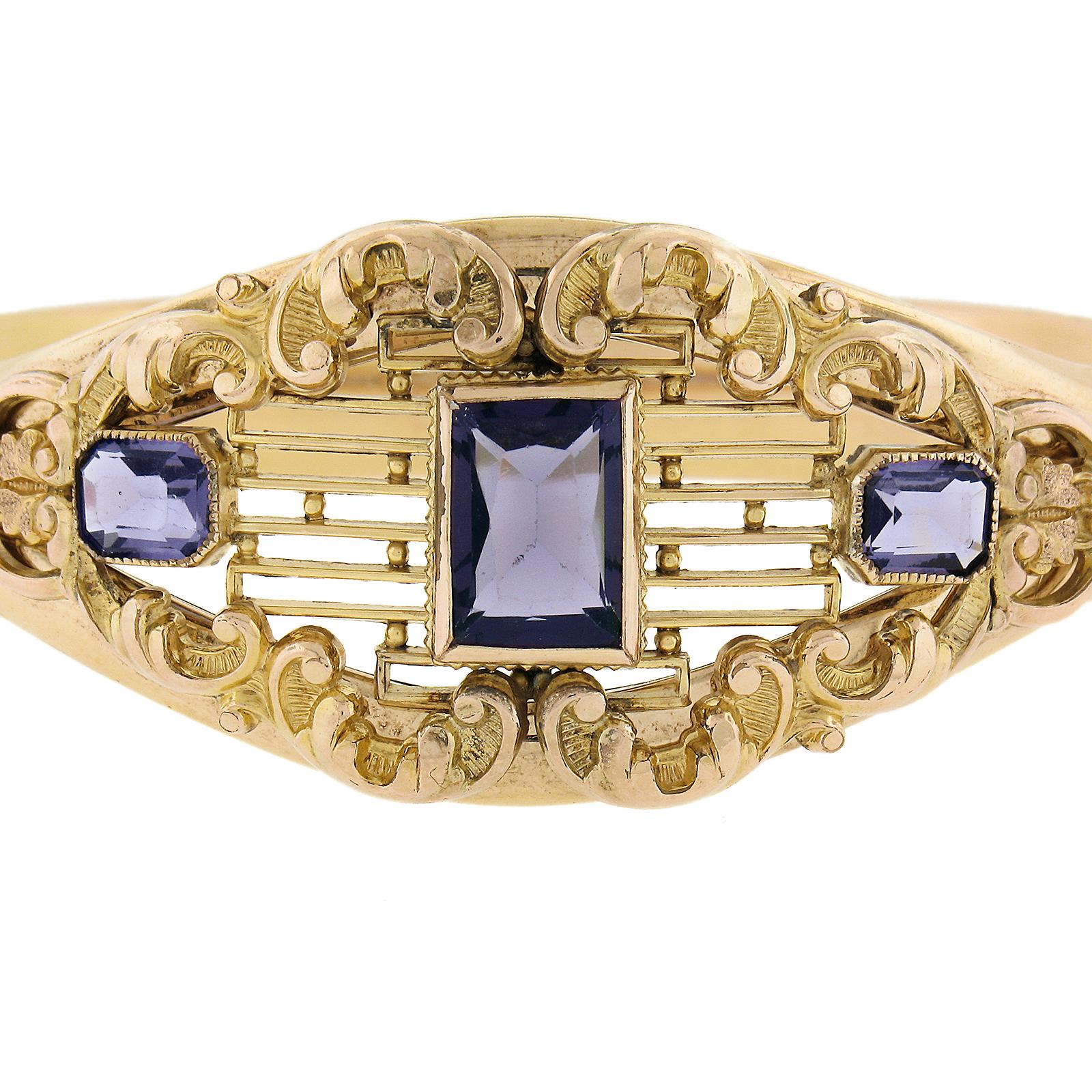 Antikes viktorianisches, schweres, goldgefülltes, lila Steine, Repousse-Armband mit Scharnier, offen im Zustand „Hervorragend“ im Angebot in Montclair, NJ