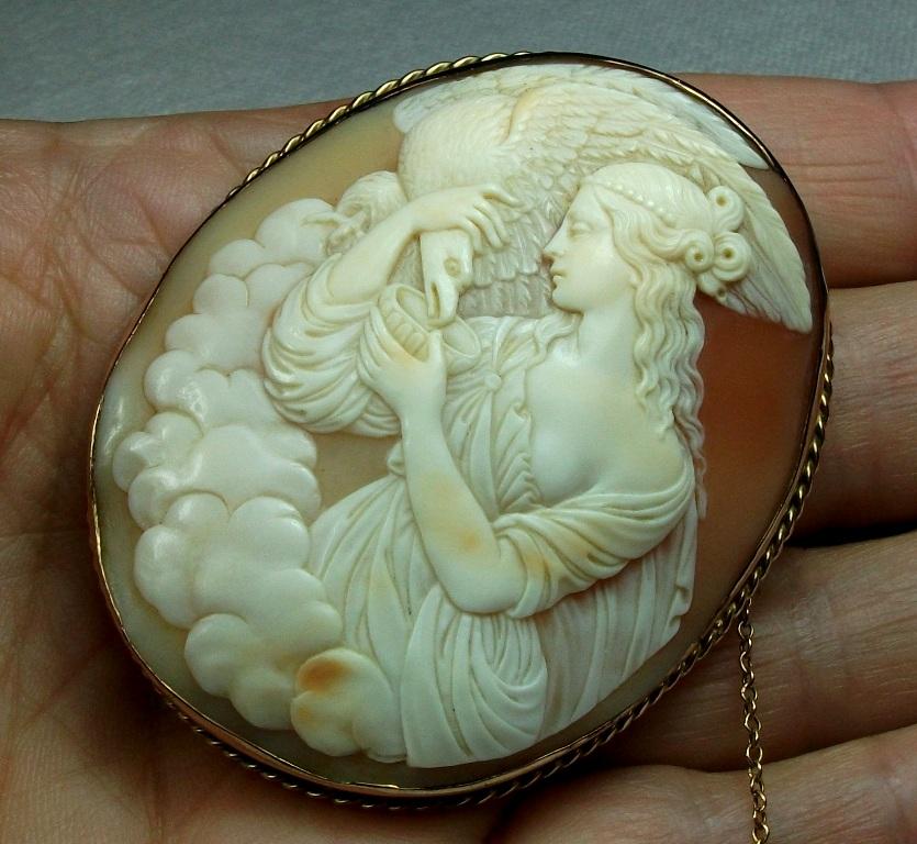 Antique Victorian Hebe Feeding the Eagle of Zeus Shell Cameo Brooch 1