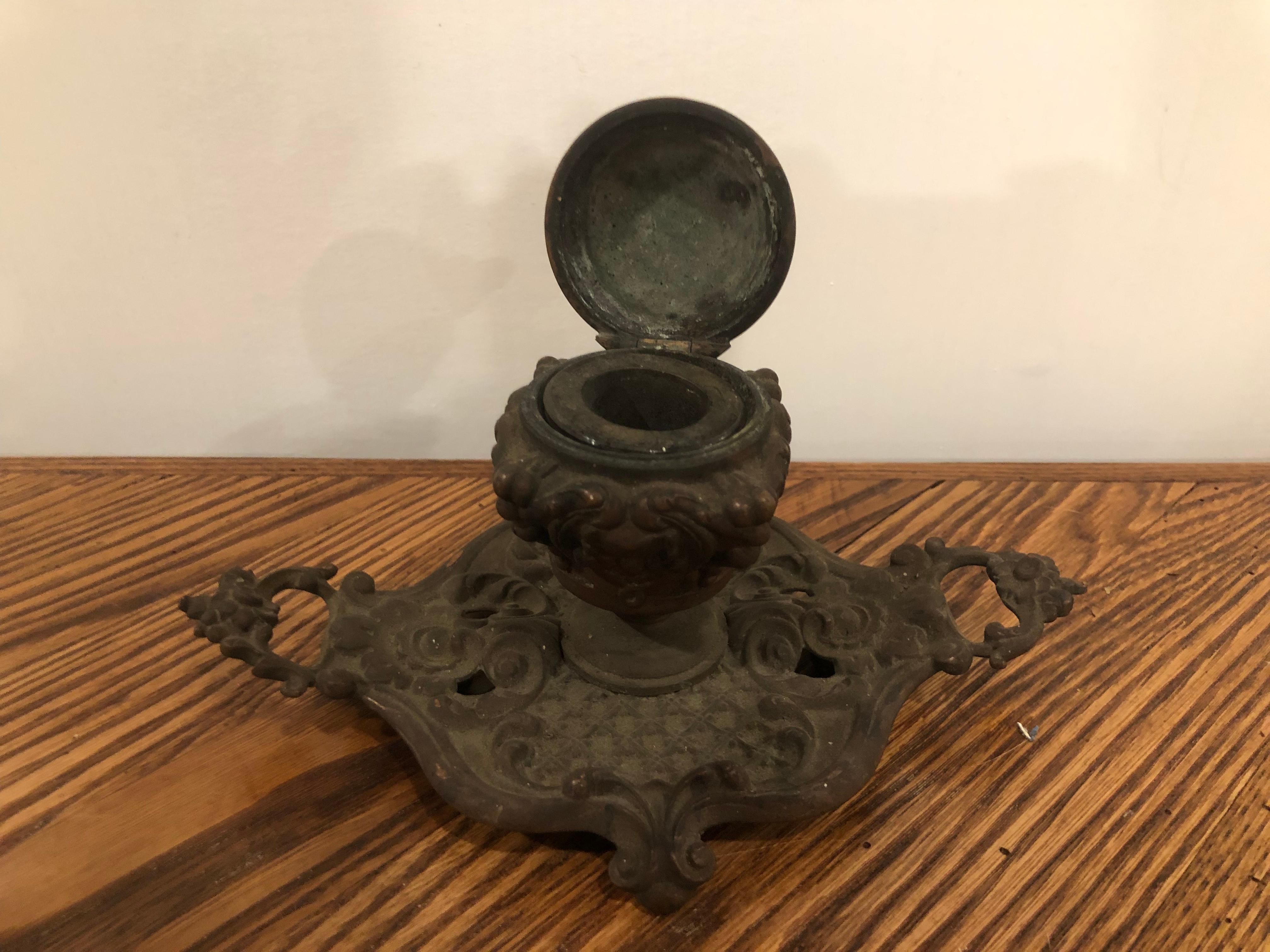Antique Victorian Inkwell with Glass Insert For Sale 7