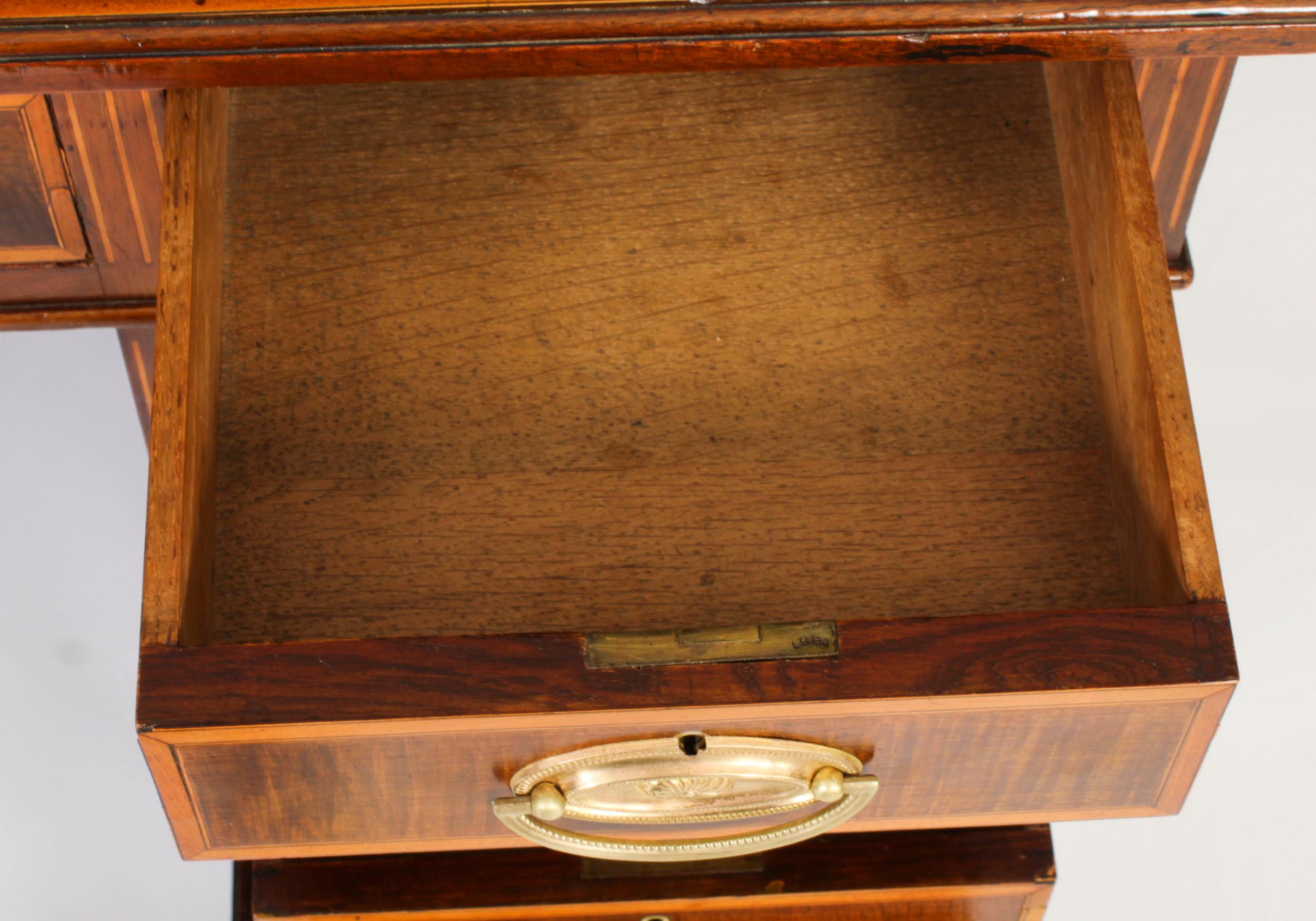 Antique Victorian Inlaid Mahogany Pedestal Desk 19th Century For Sale 13