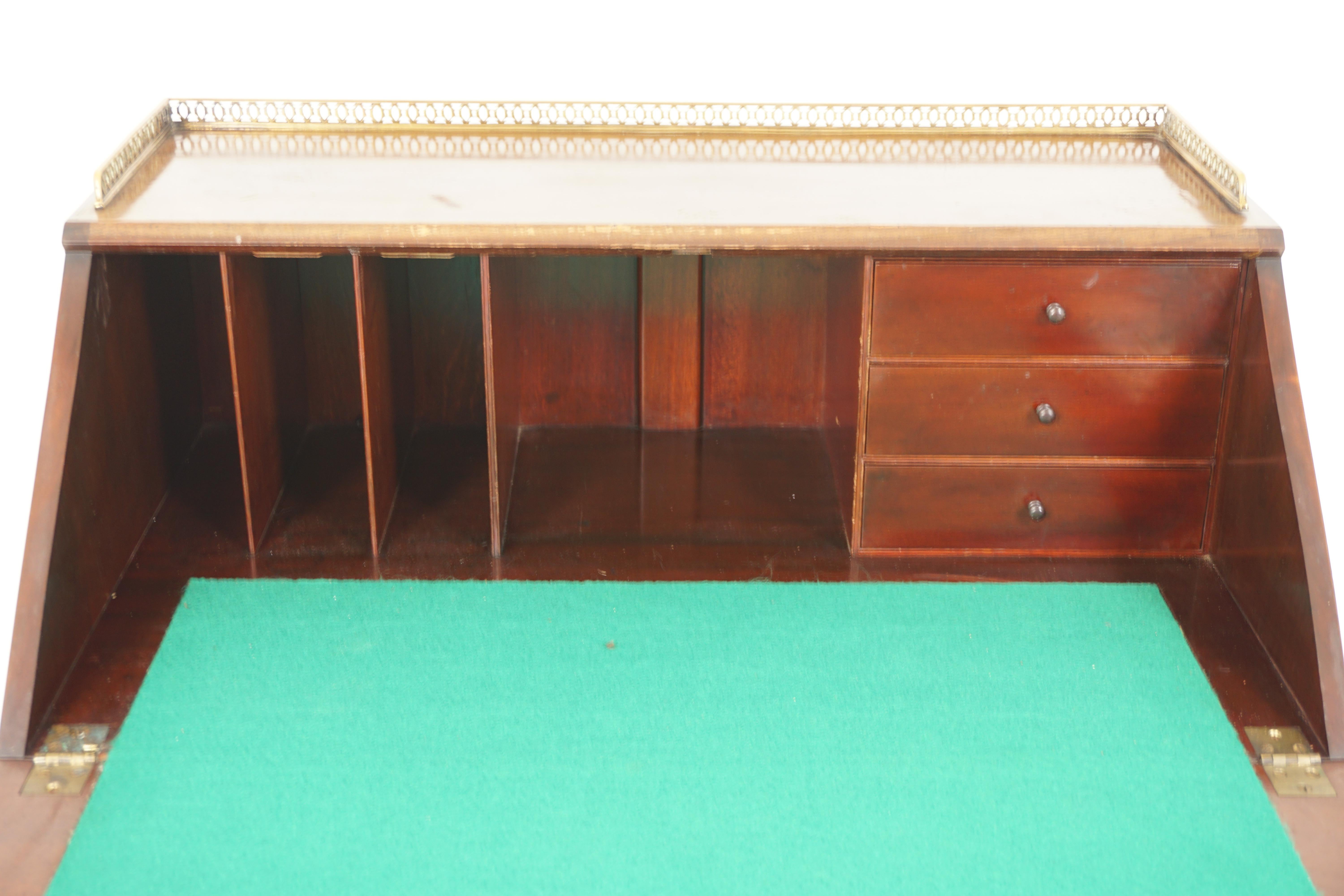 Antique Victorian Inlaid Slant Front Desk Bureau, Scotland 1900, H227 In Good Condition For Sale In Vancouver, BC