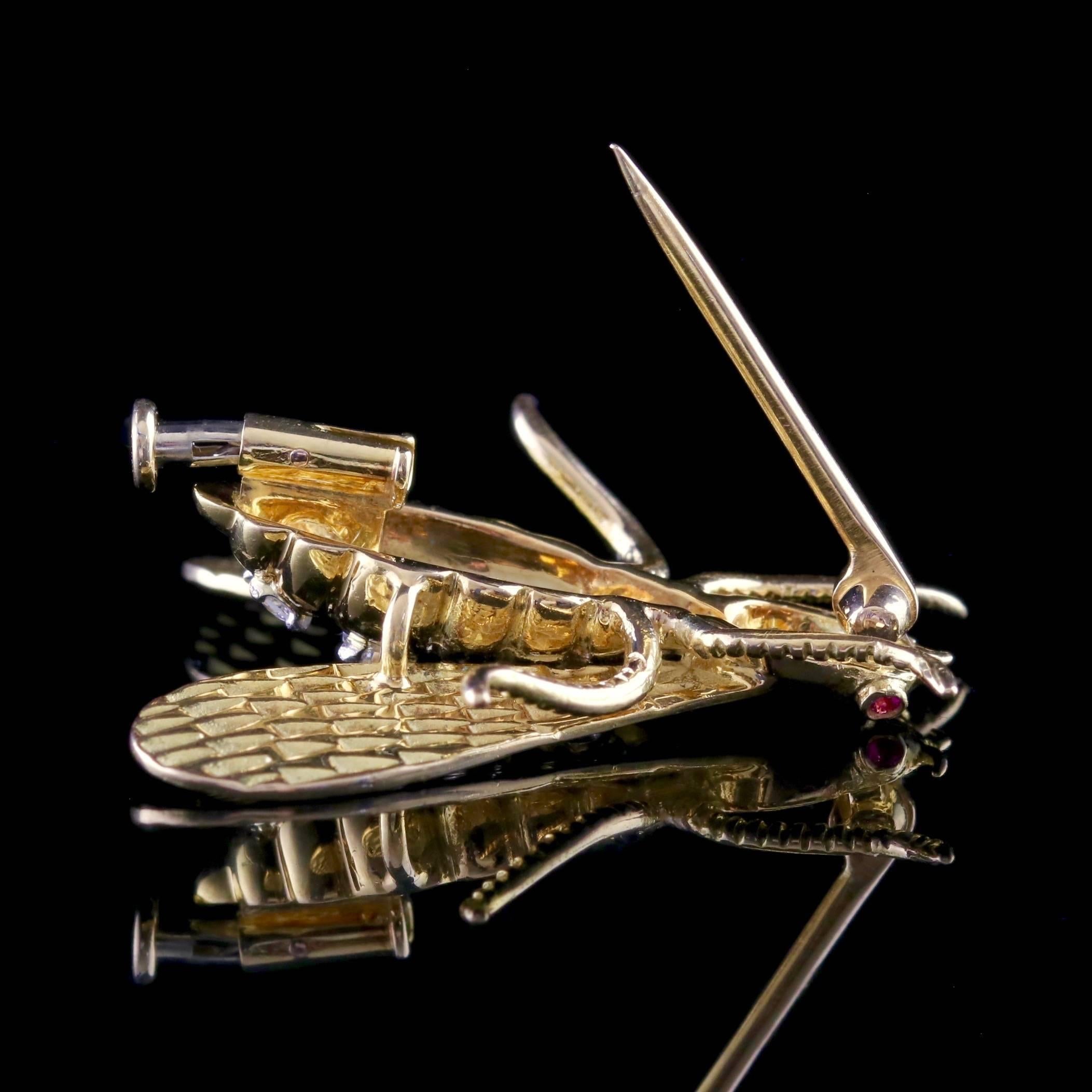 Antique Victorian Insect Brooch 18 Carat Gold Diamond, circa 1900 2