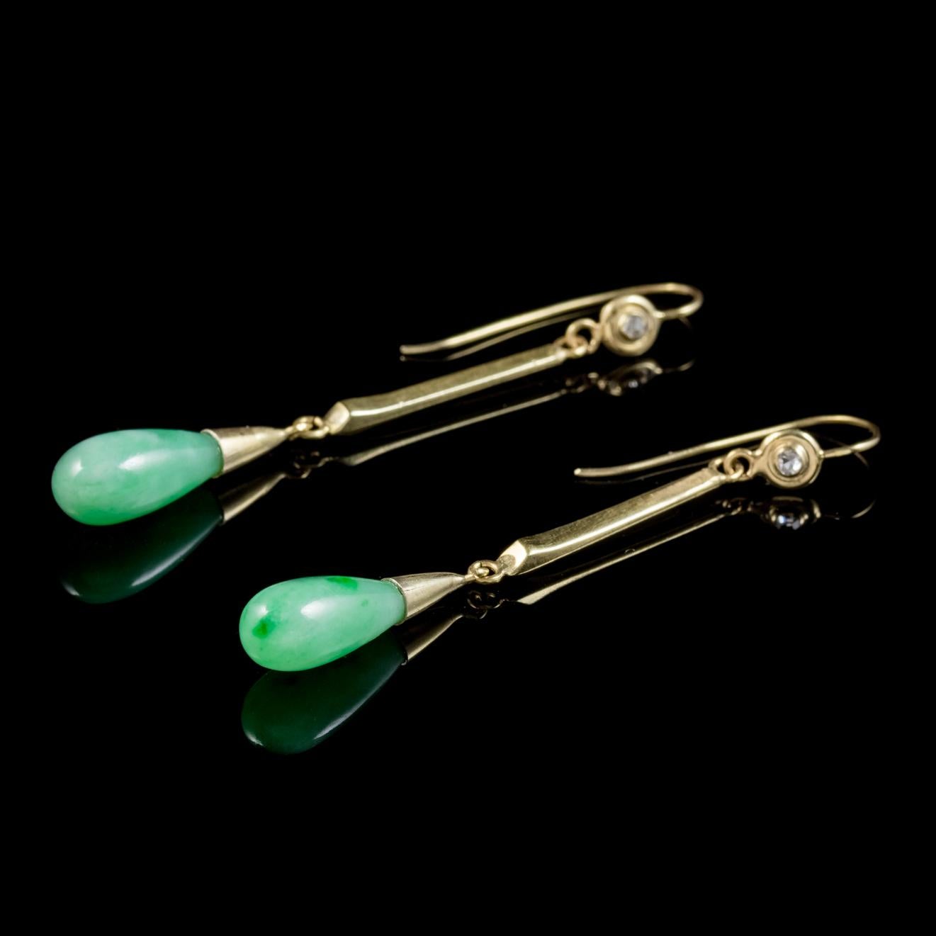 Antique Victorian Jade Diamond Drop Earrings 18 Carat Gold, circa 1900 In Excellent Condition In Lancaster, Lancashire